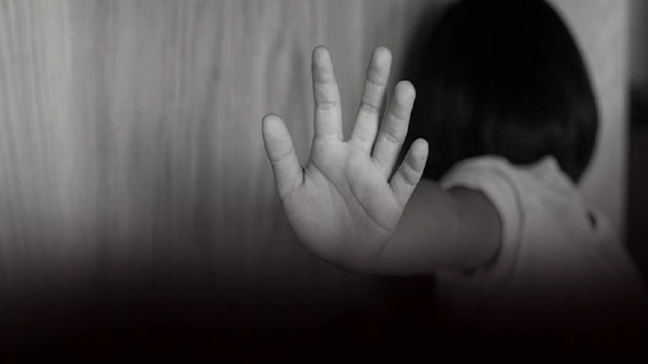 8 Otizim Cocuk Istismar Ogretmen1.Jpg