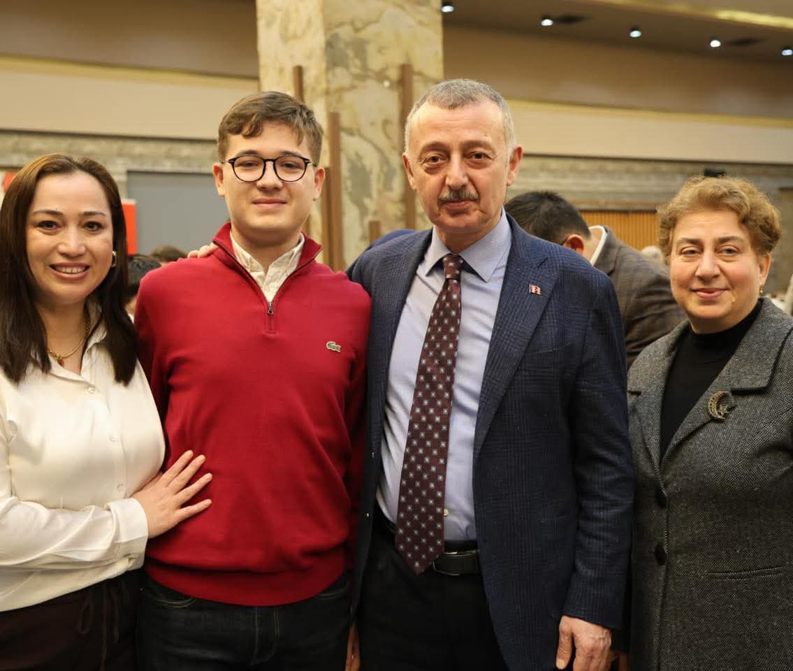 Aktaş Ve Büyükakın Ilk Iftarı Şehit Aileleri Ve Gazilerle Yaptı (2)