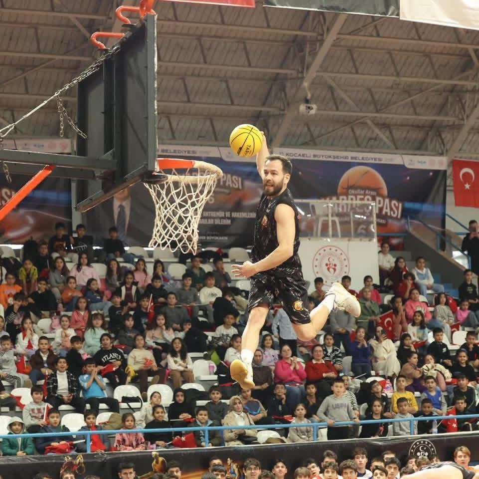 Başkan Büyükakın'dan Gençlere %22Kardeş Pası%22 (1)