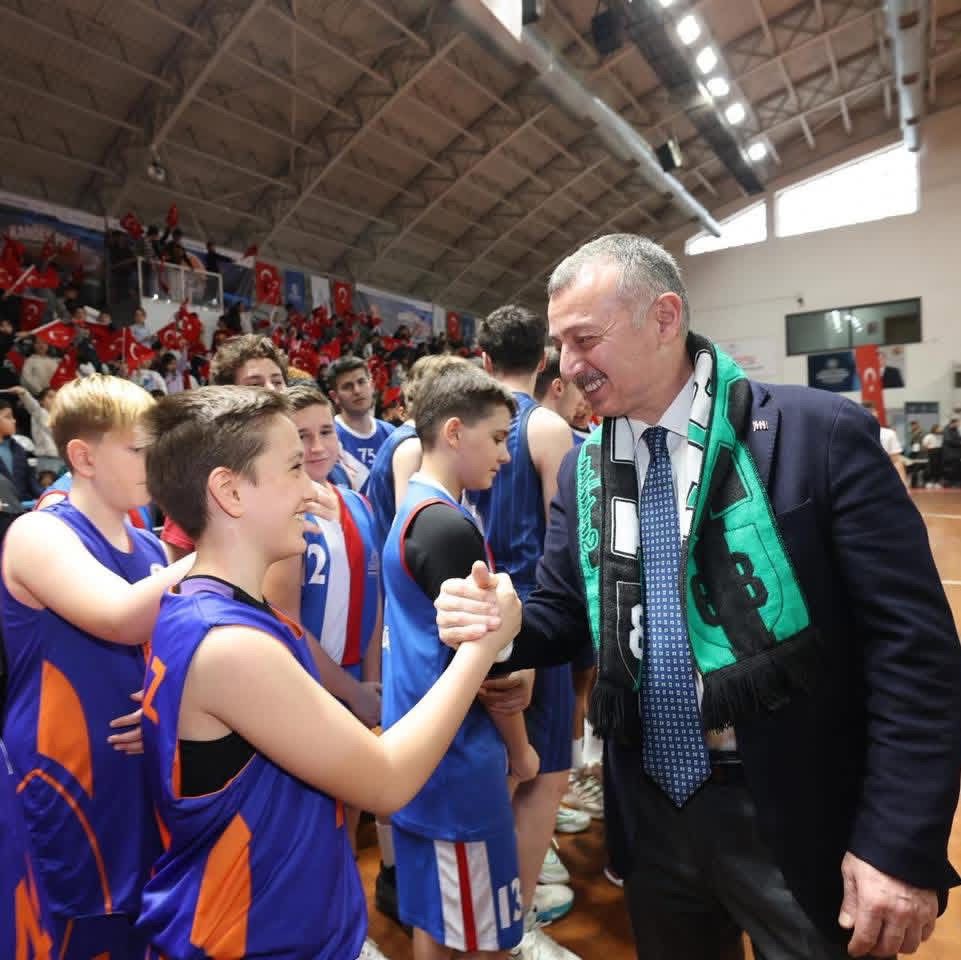 Başkan Büyükakın'dan Gençlere %22Kardeş Pası%22 (10)