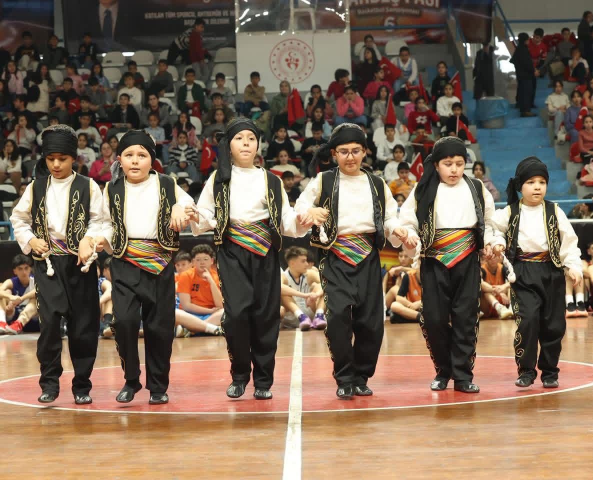 Başkan Büyükakın'dan Gençlere %22Kardeş Pası%22 (7)