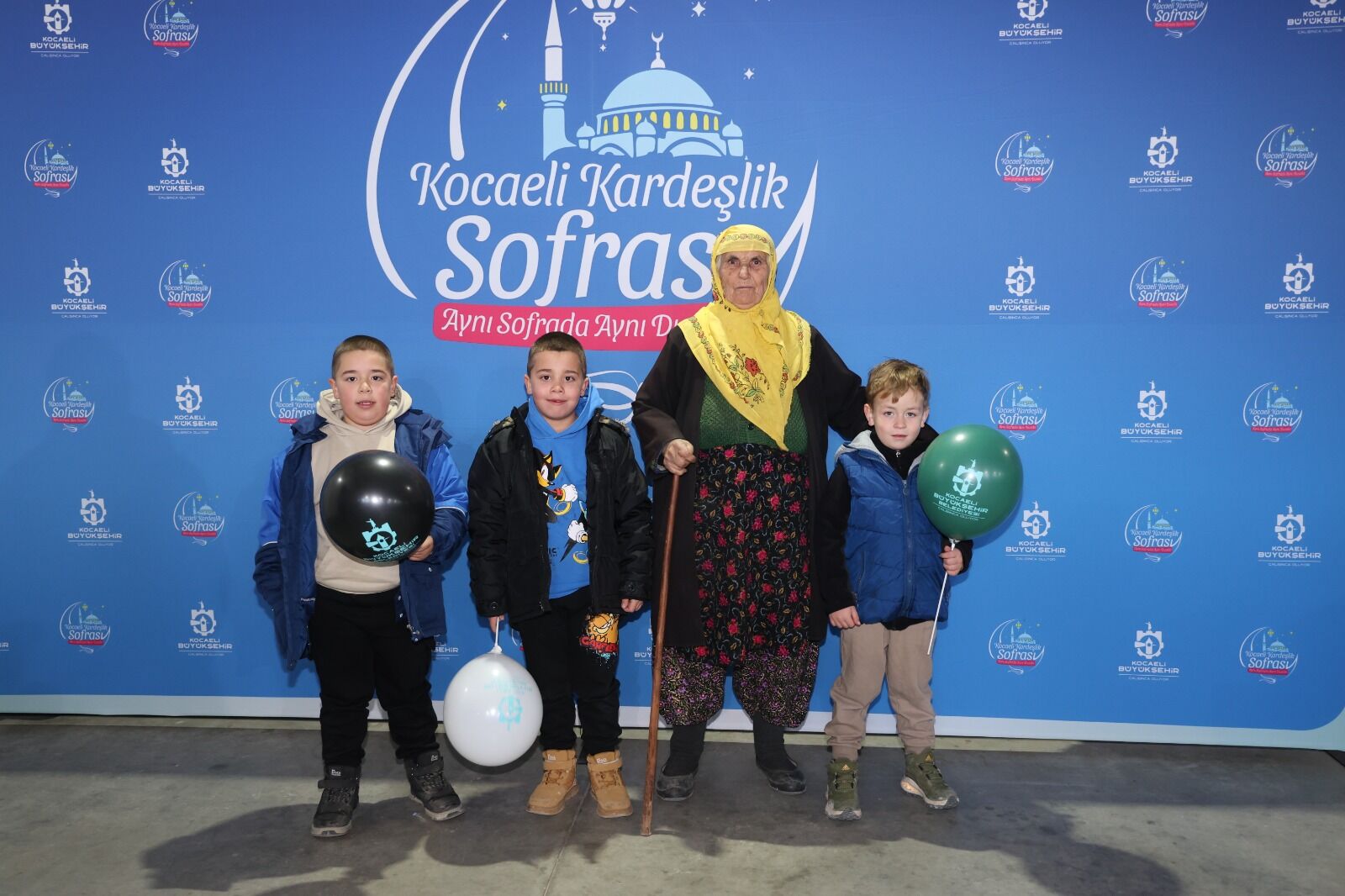 Büyükakın, Bulgaristan'daki Kardeşlik Sofrasında Iftar Yaptı (2)