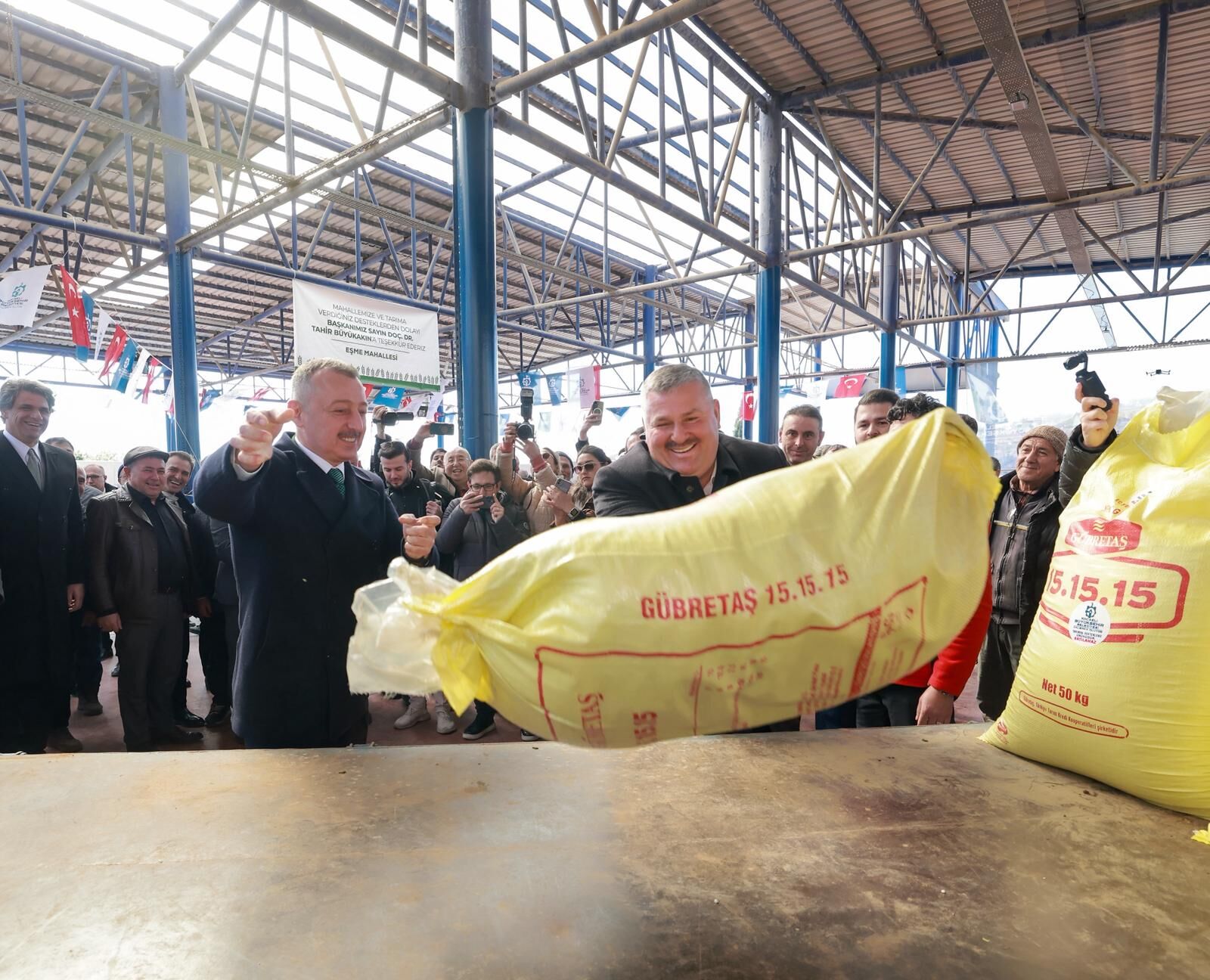 Büyükakın “Çiftçimizin, Üreticimizin Her Zaman Yanınızdayız” (8)