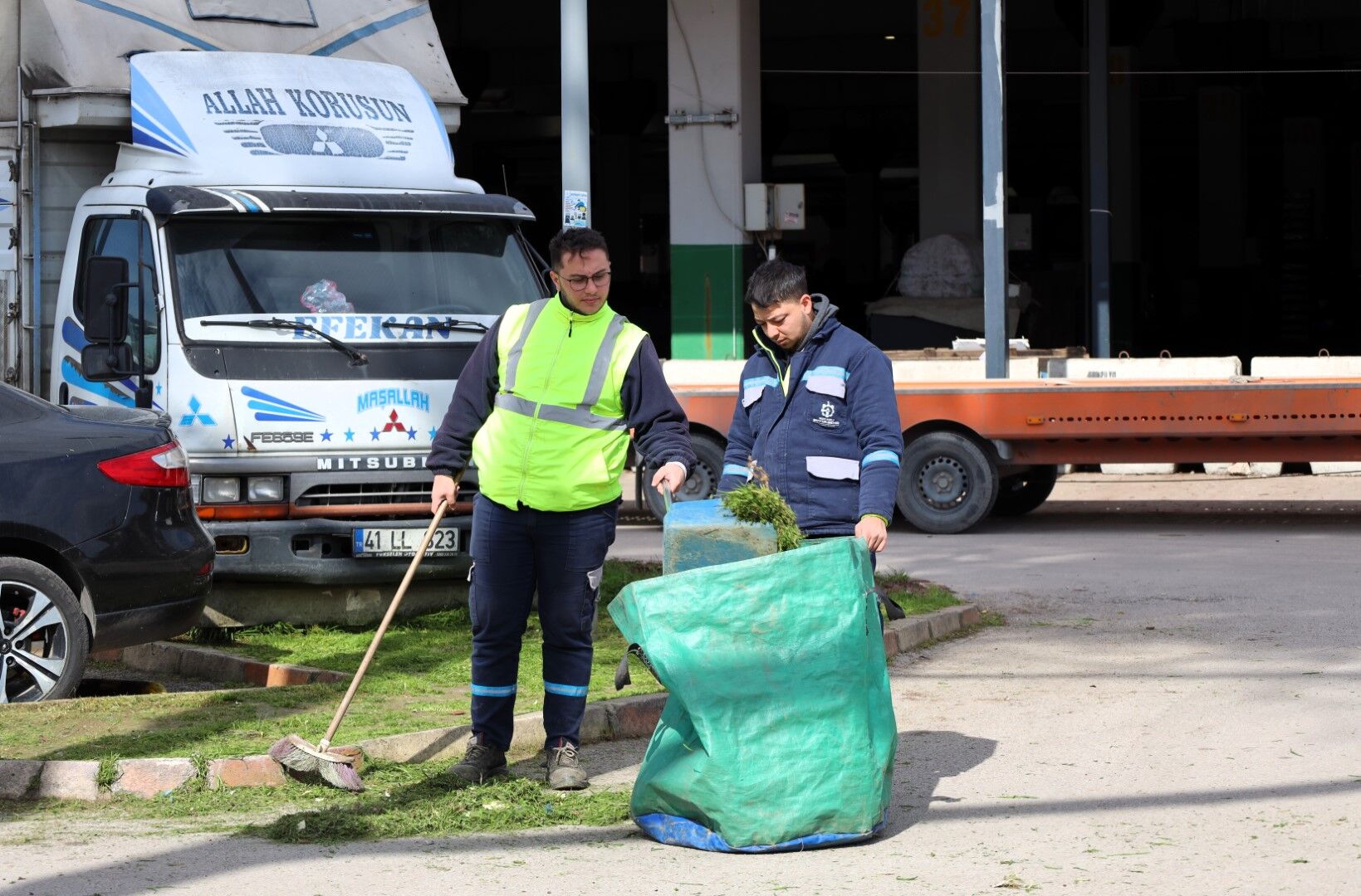 Büyükşehir'den Hassas Çalışma (4) (Büyük)