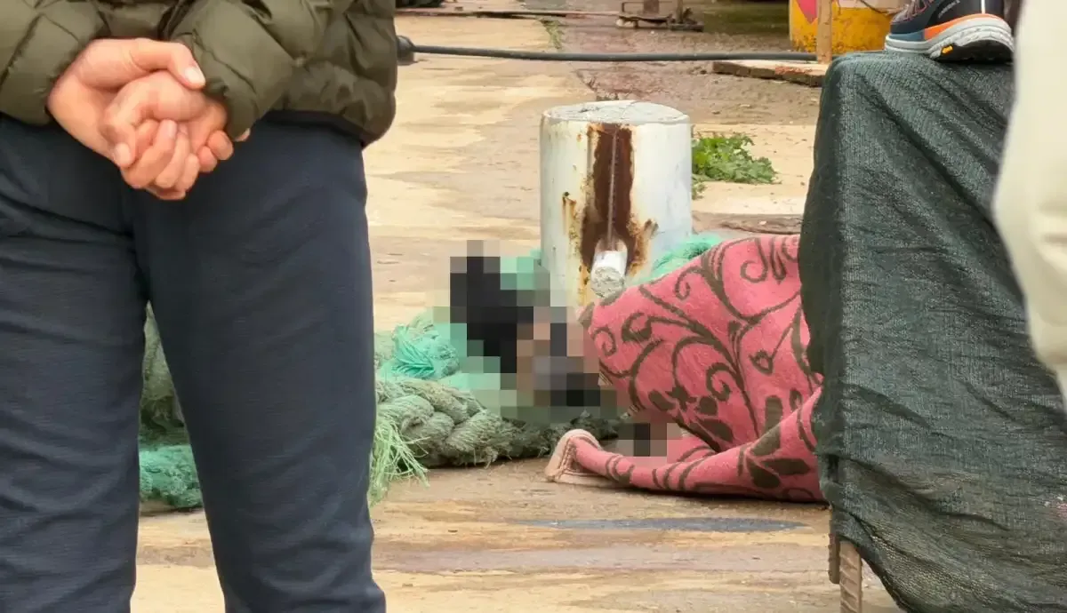 Denizde Erkek Cesedi Bulundu 5