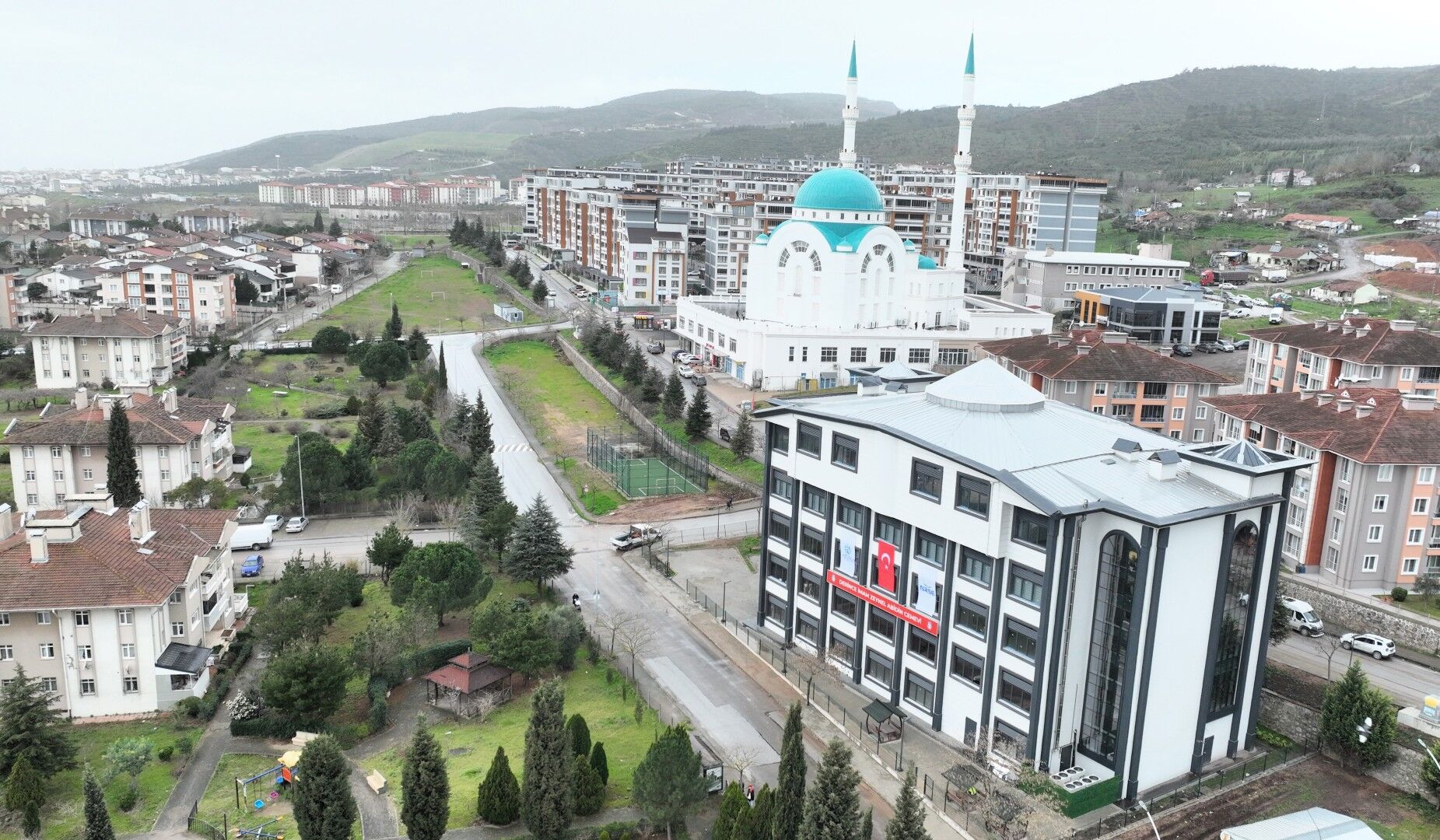 Derince İmam Zeynel Abidin Cemevi'nde Işlem Tamam (2)