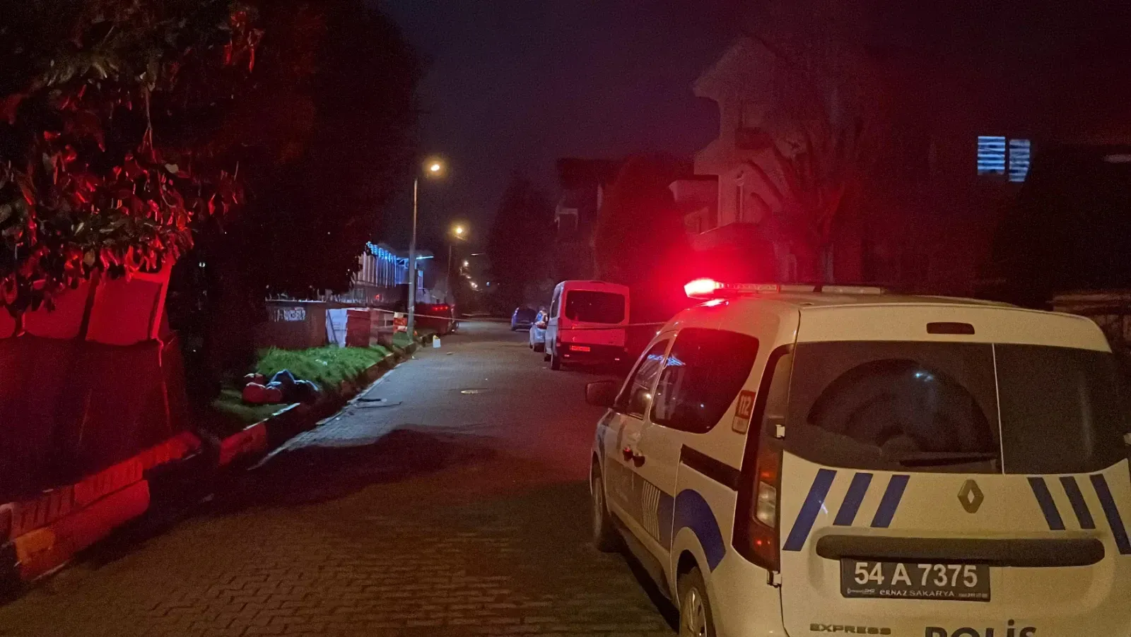 Dini Nikahli Esini Vurduktan Sonra Intih 1181483 350945