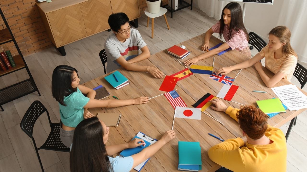 Dunya Anadil Gunu 21 Subat