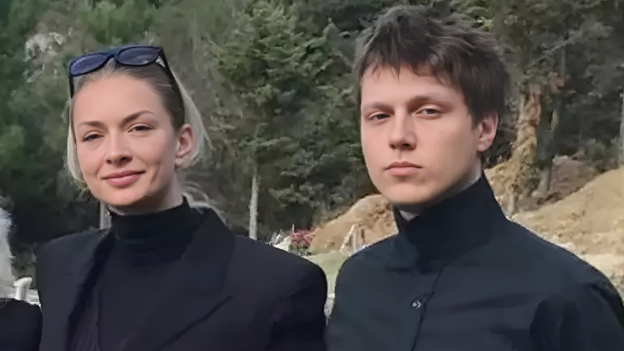 Dyon Kaan Allen Kimdir