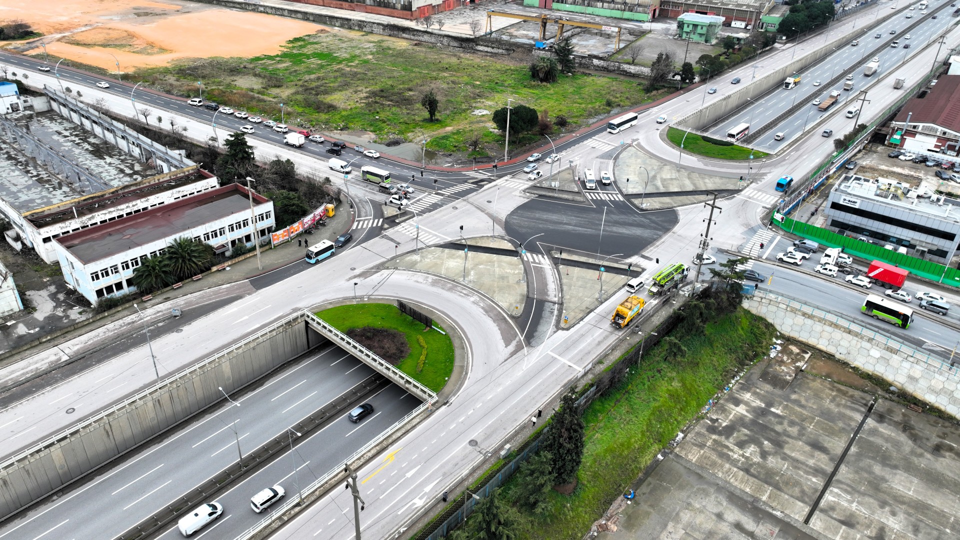Gebze Feniş Kavşağı'nda Trafik Rahat Ve Akıcı (2)