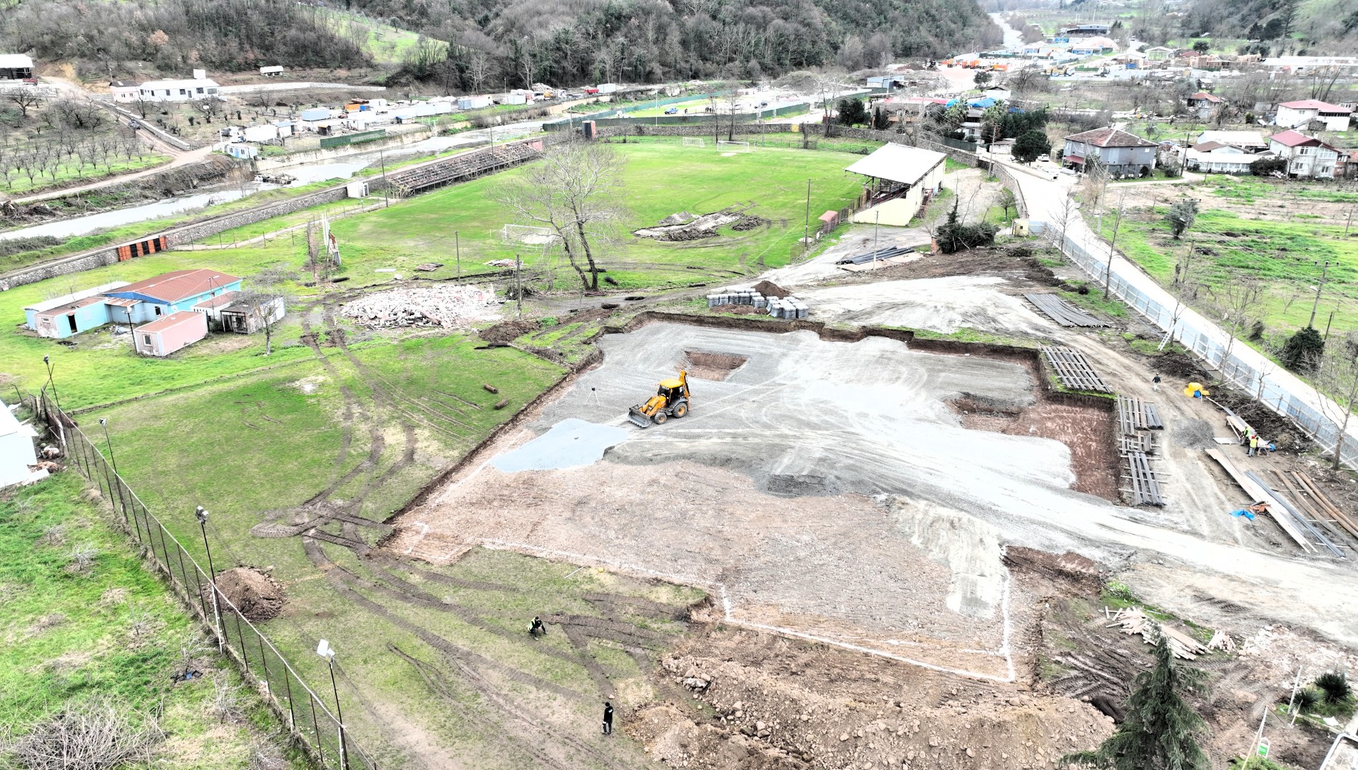 Gölcük Spor Kompleksi Için Kazma Vuruldu (3)