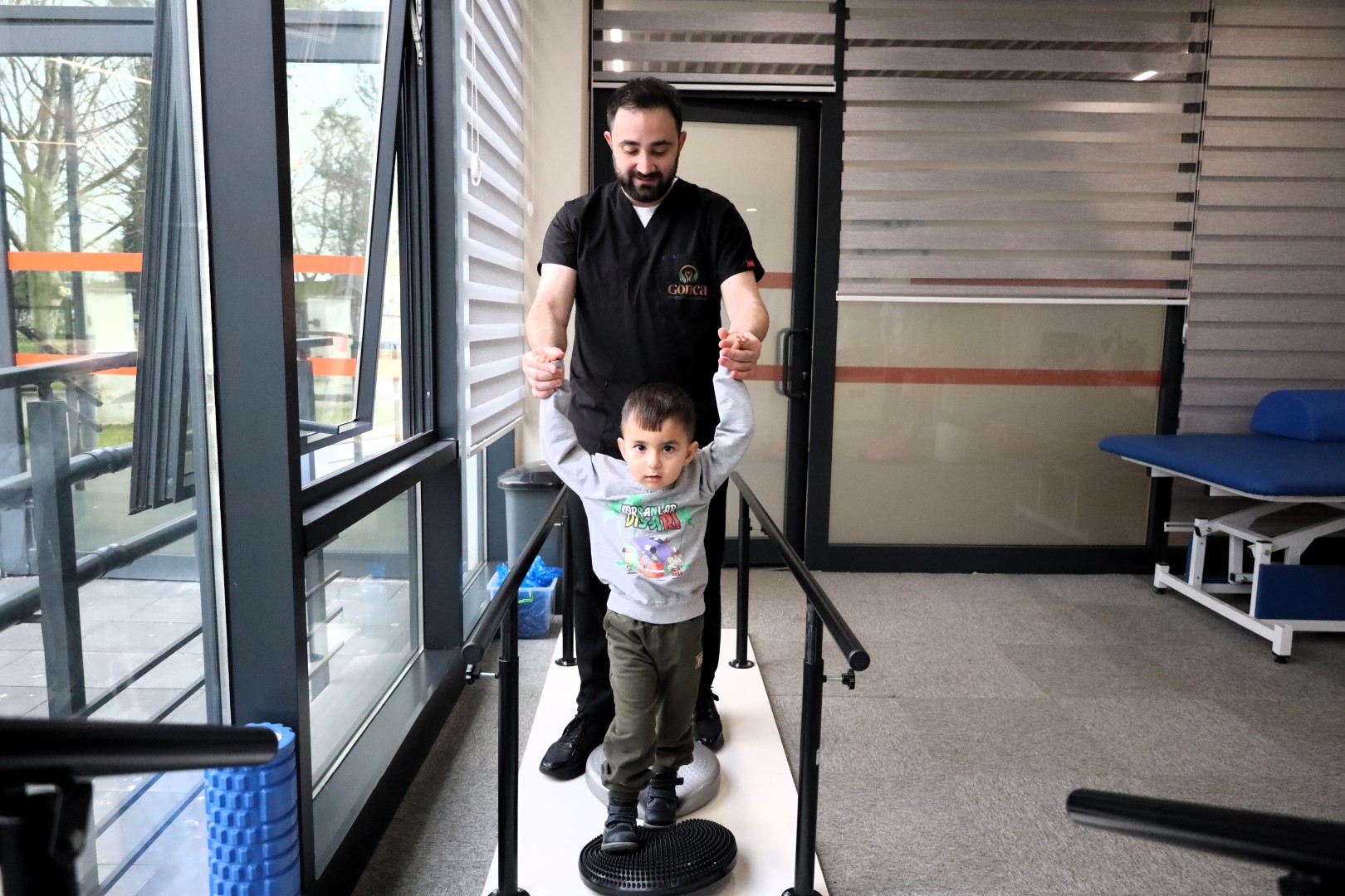 Gonca'da Atılan Ilk Adım, Minik Demir'e Umut Oldu (5)