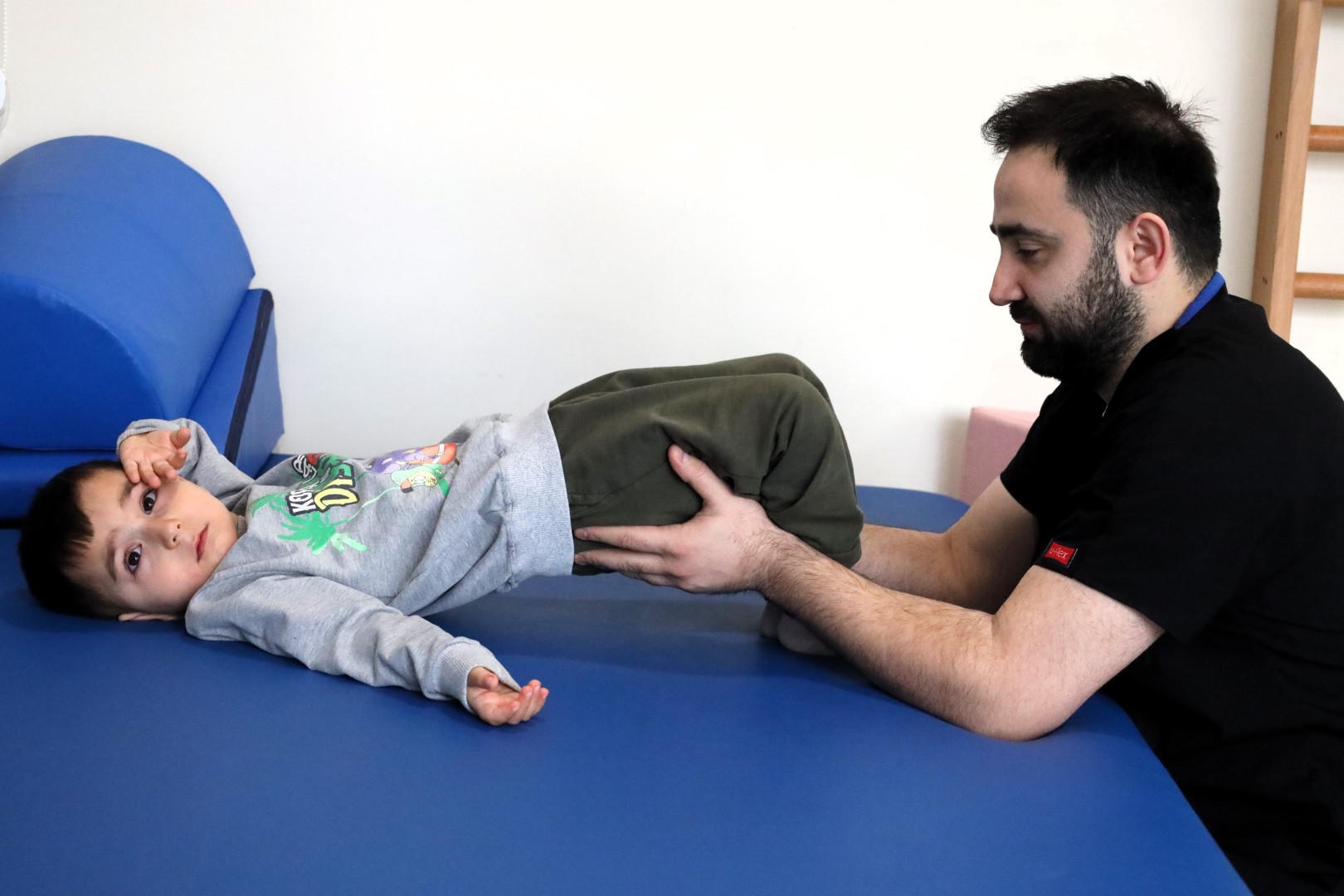 Gonca'da Atılan Ilk Adım, Minik Demir'e Umut Oldu (8)