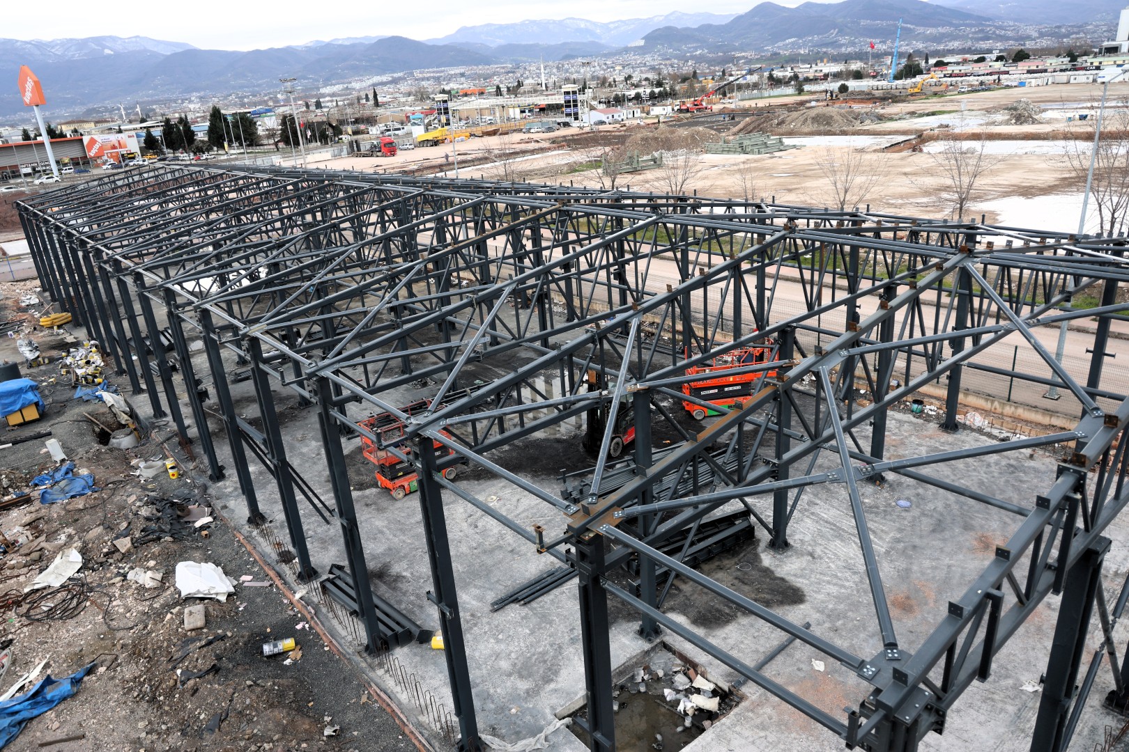 İtfaiye Depo Binası'nda Ilerleme Yüzde 70 (3)