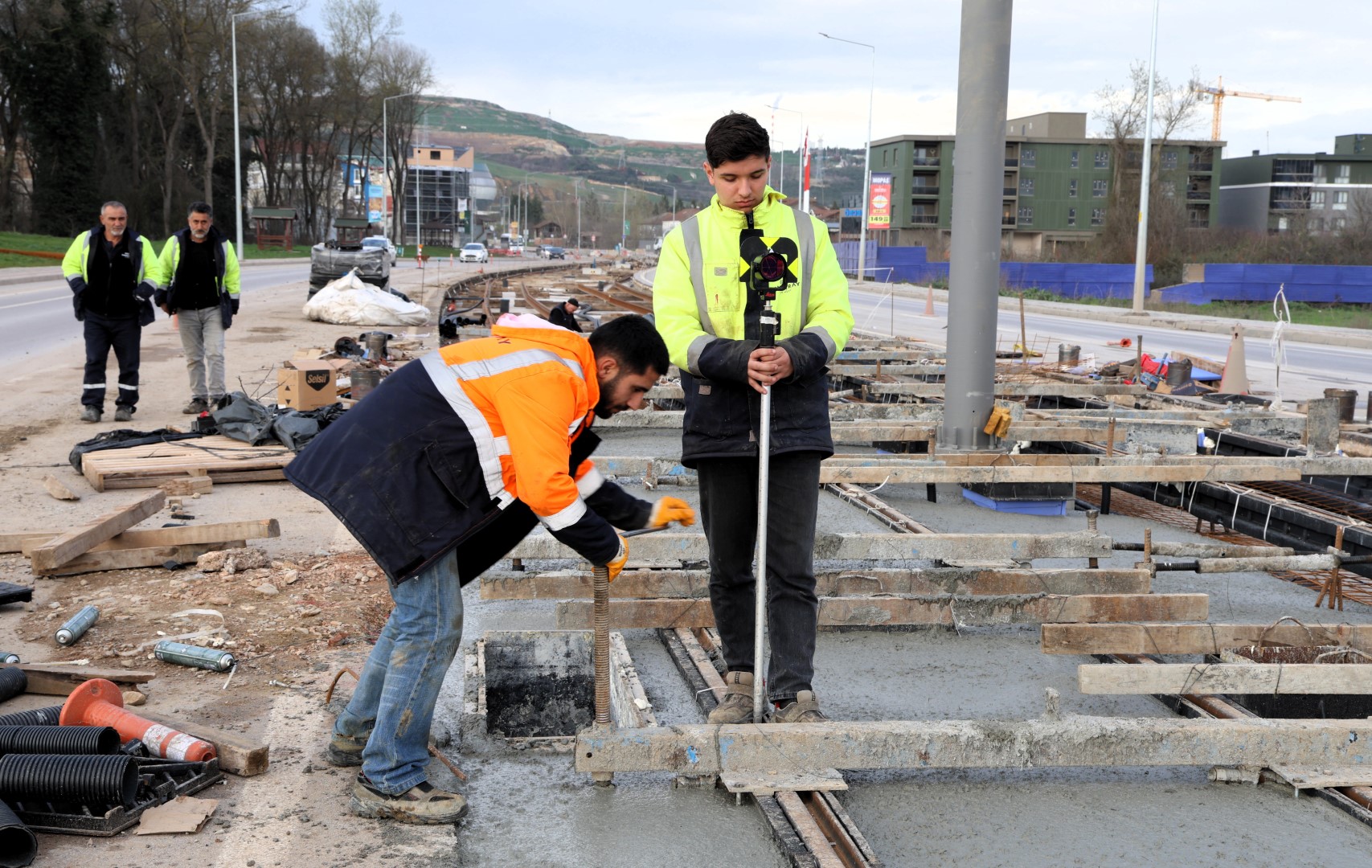 Kartepe Tramvay Hattı'nda Durmak Yok (3) (Büyük)