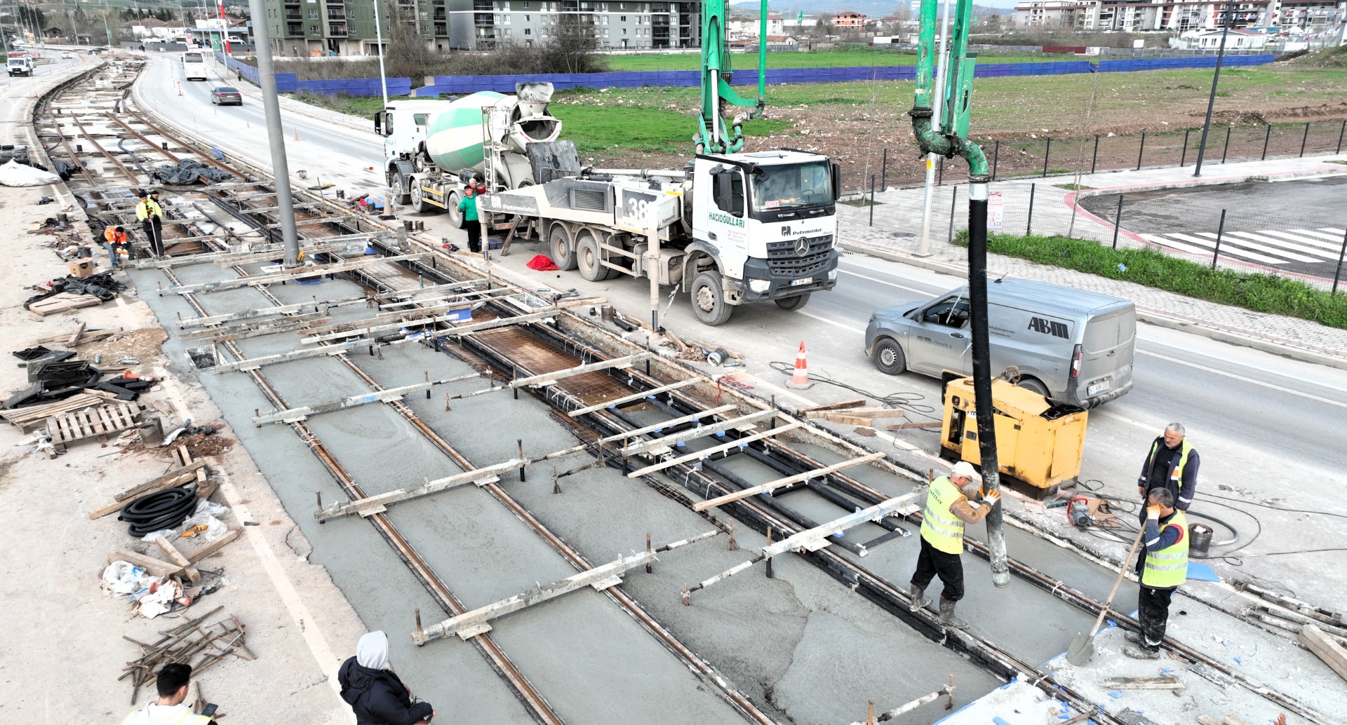 Kartepe Tramvay Hattı'nda Durmak Yok (5) (Büyük)