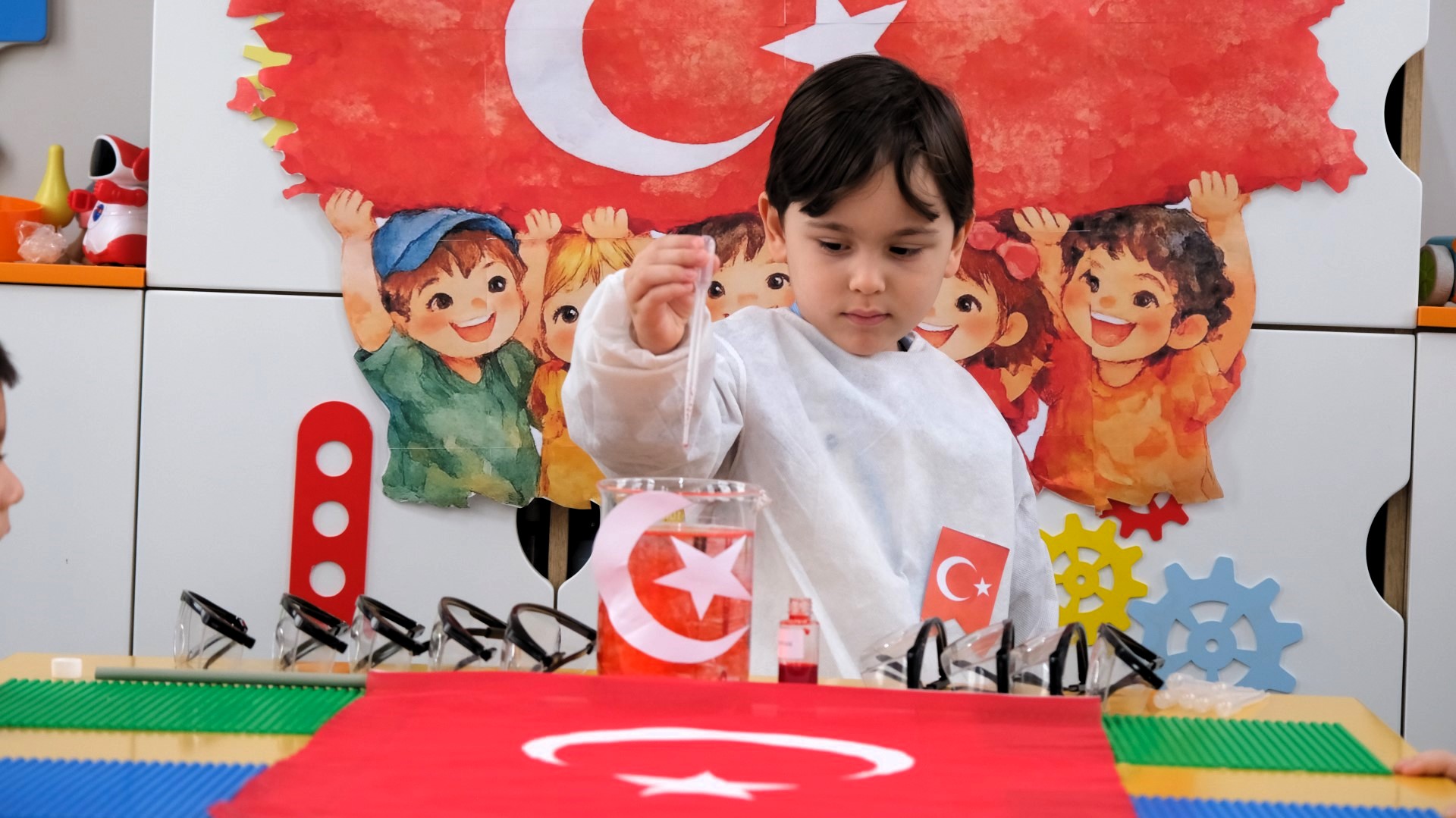 Lokomotif'te Ilk Ders Zili Bayrak Sevgisi Ile Çaldı (7)