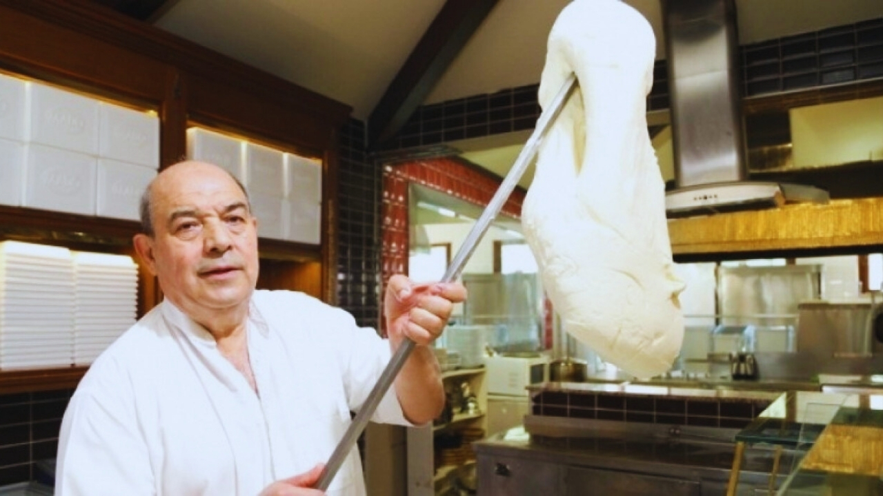 Mehmet Sait Kanbur Kimdir