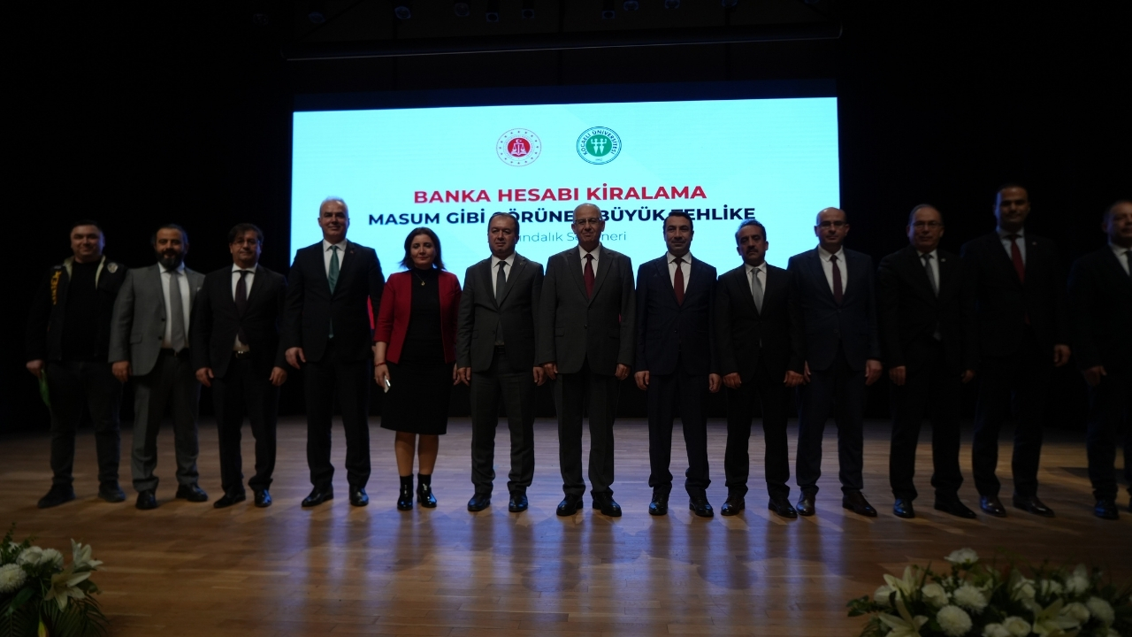 Nursena Manşet Görsel 9