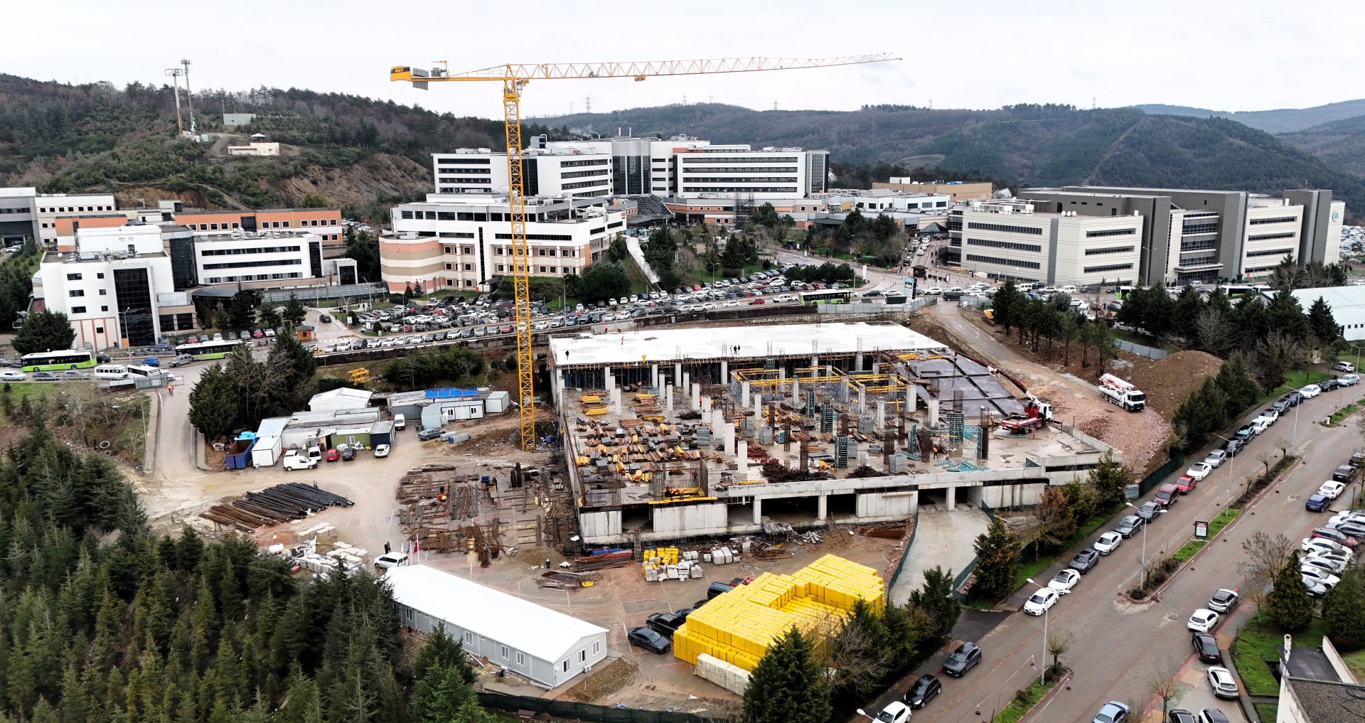 Otoparkın Ilk Katı Hizmete Alındı (1)