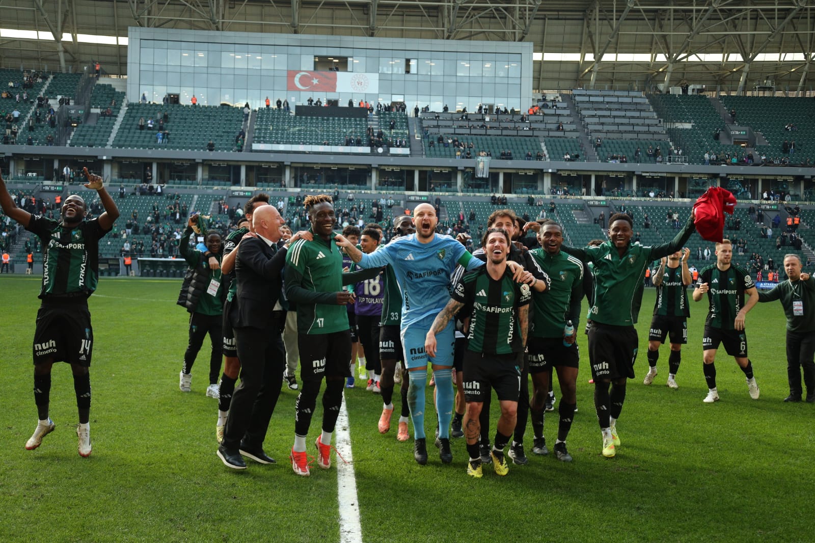 Whatsapp Image 2026 02 15 At 16.39.45