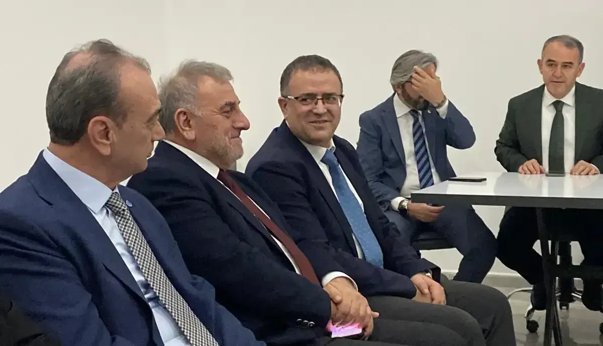 Ali Babacan Kocaelide Hukuksuzluklar Bitmeden Ayni Yolda Yurumek Mumkun Degil 7 Kocaeligundem