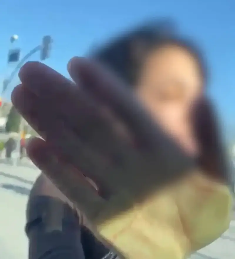 B0F6C5F3 Jfsut8Gh858Yl1942G3G4