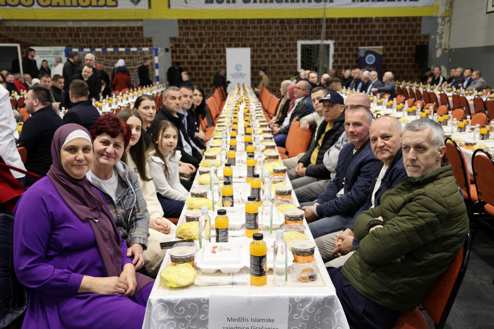 Başkan Büyükakın Da Soydaşlarla Iftar Açtı (12)