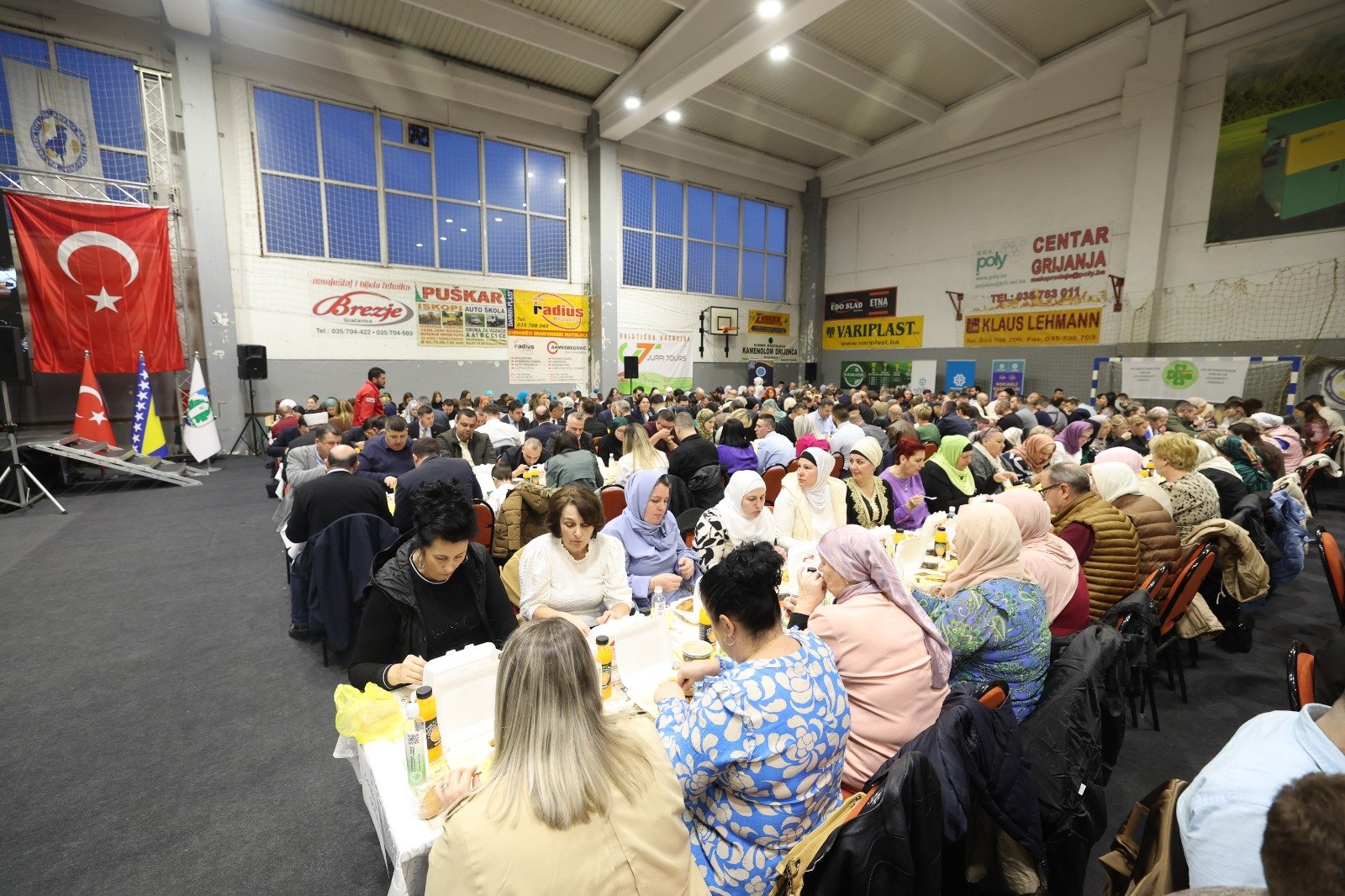 Başkan Büyükakın Da Soydaşlarla Iftar Açtı (8)