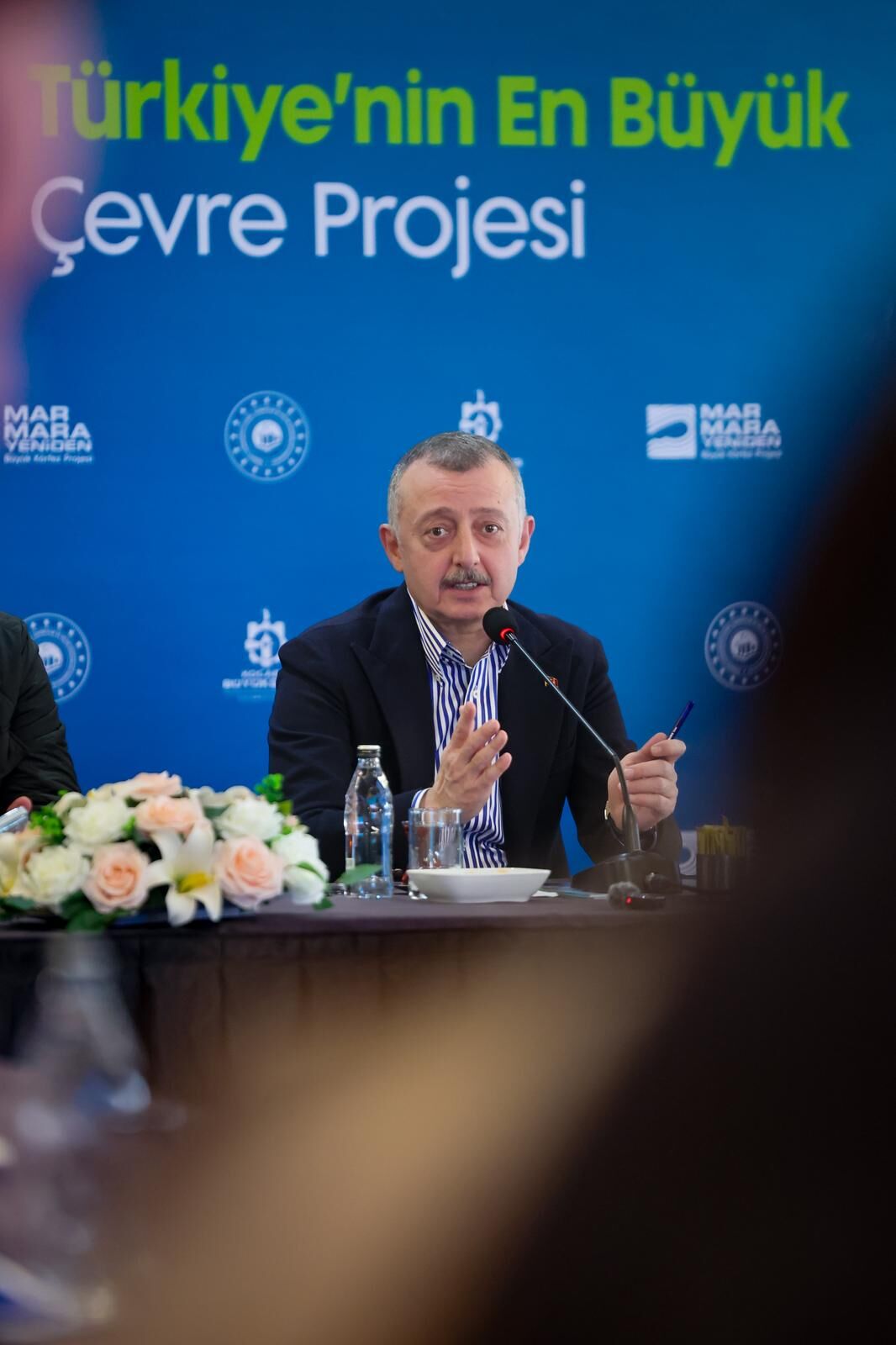 Başkan Büyükakın Uluslararası Gazetecilerle Bir Araya Geldi (8)