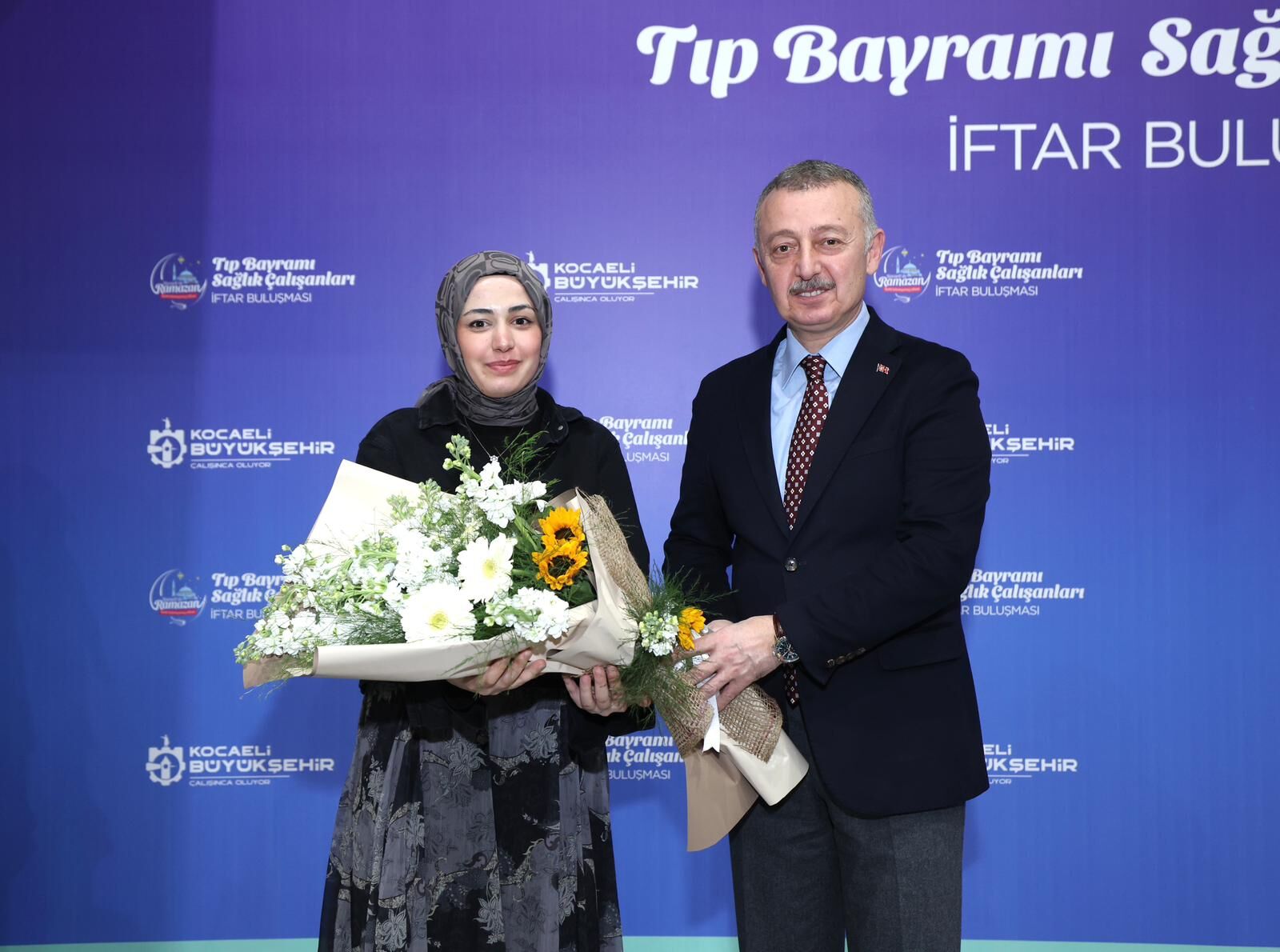 Başkan Büyükakın'dan Sağlıkçılara Teşekkür (14)