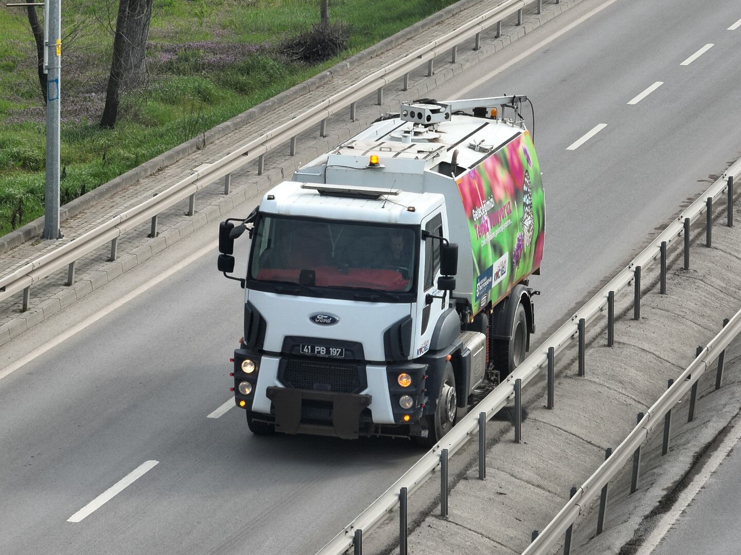 Büyükşehir, Kocaeli'yi Bayrama Hazırlıyor (1) (Büyük)
