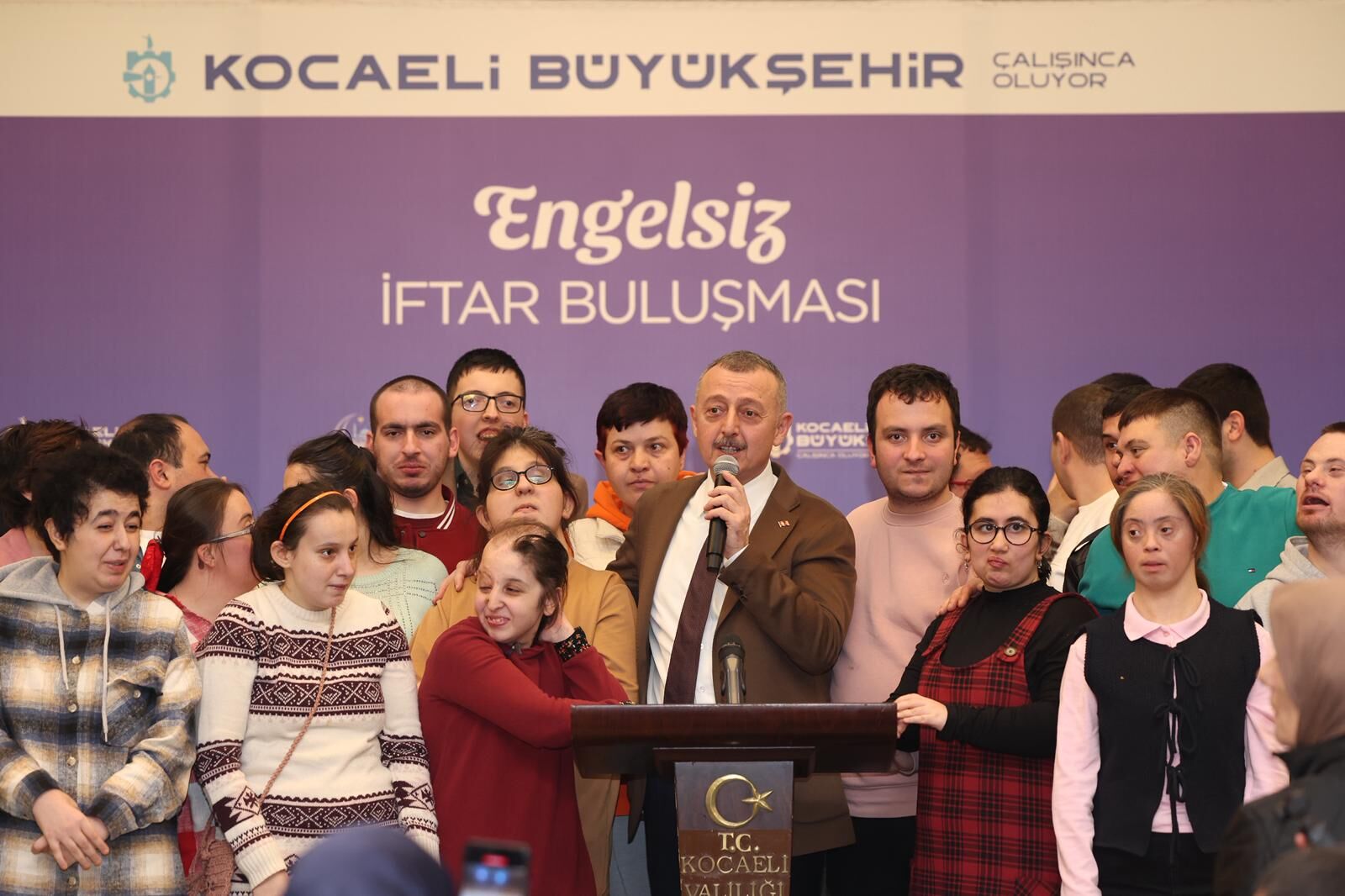 Büyükşehir'den Özel Bireylerle Iftar (4)