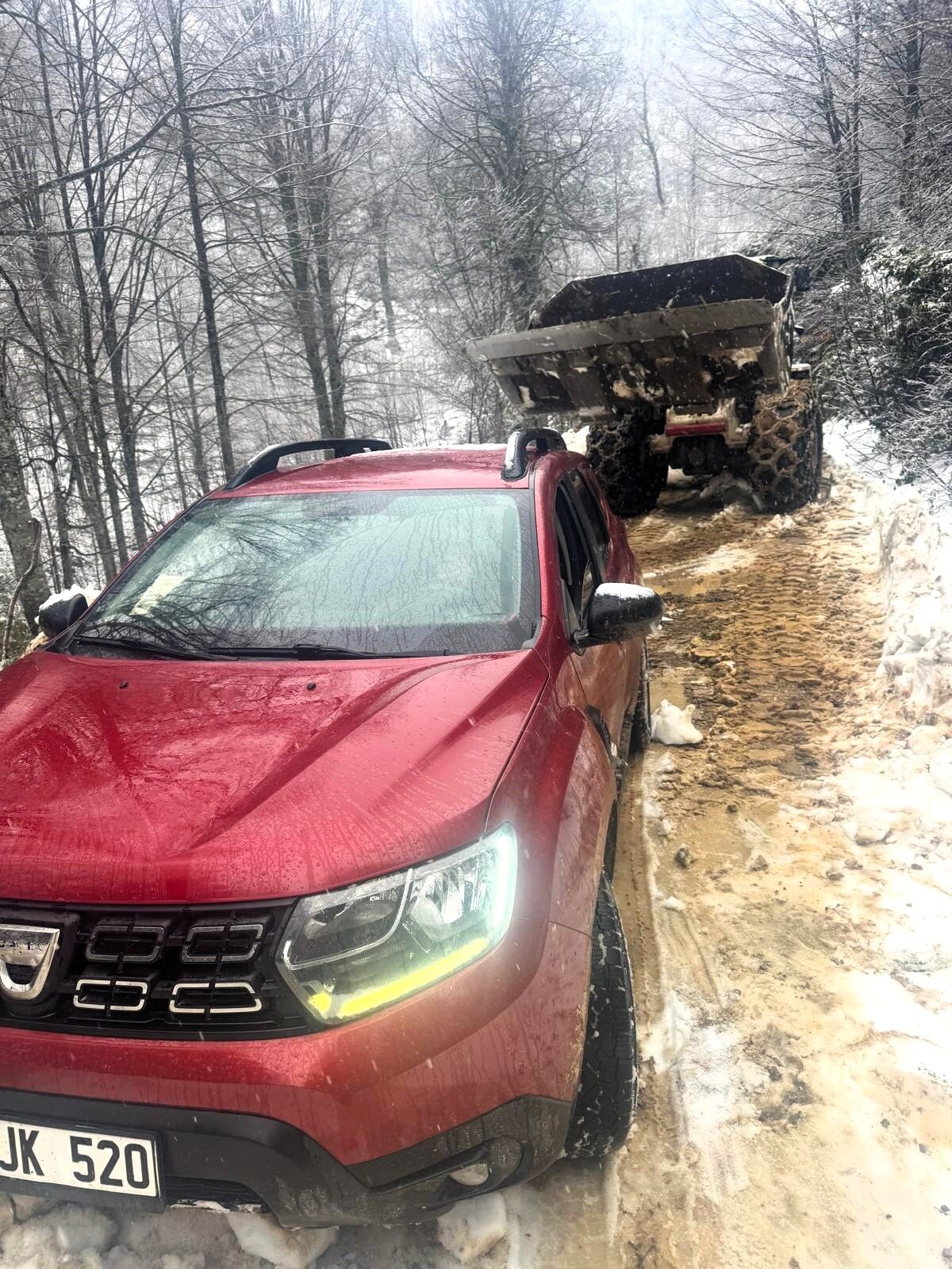 Büyükşehir'in Hızlı Müdahalesi Vatandaşları Kurtardı (6)
