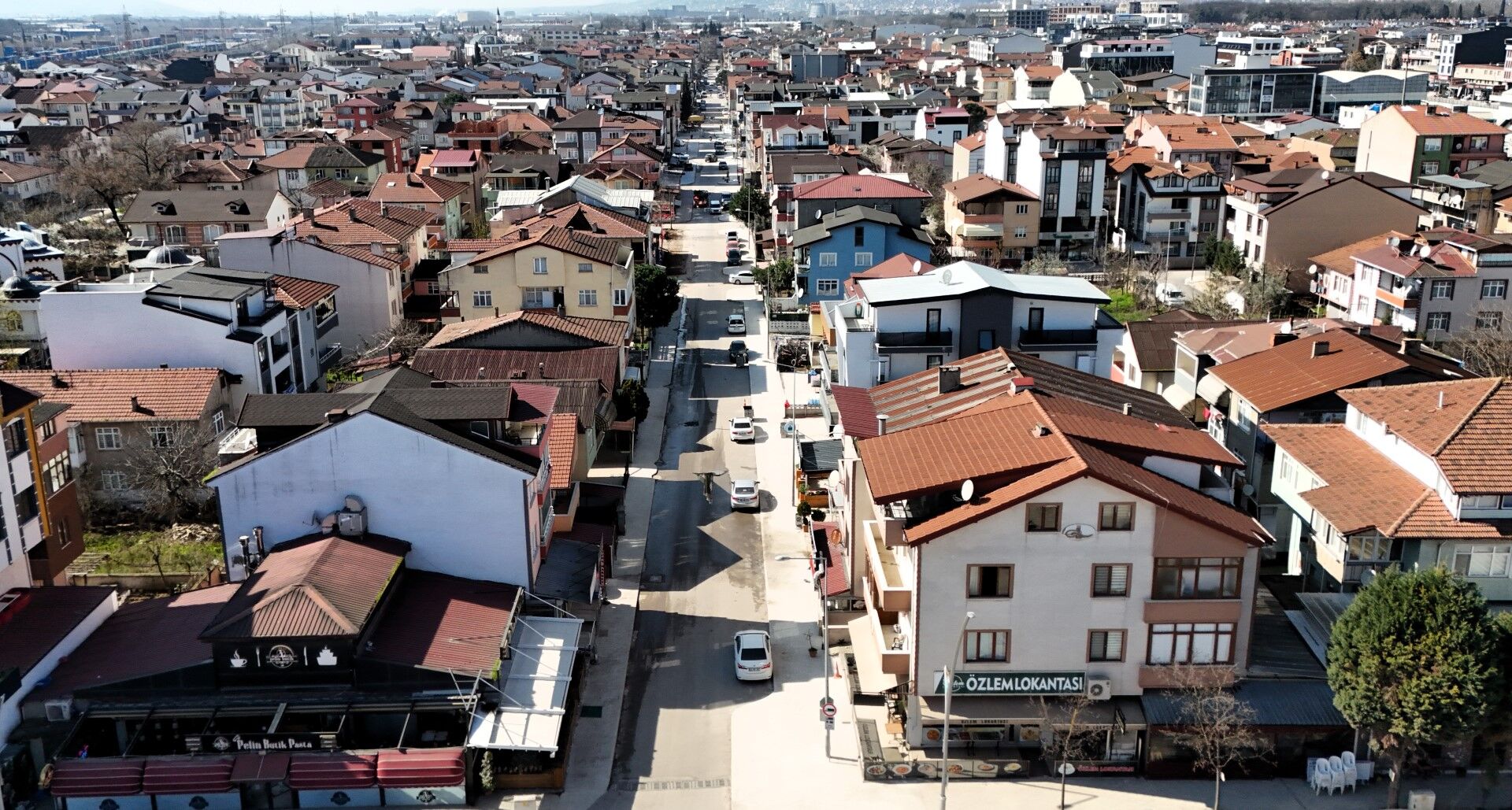 Kartepe İstasyon Mahallesi'nde Hummalı Çalışma (3) (Büyük)