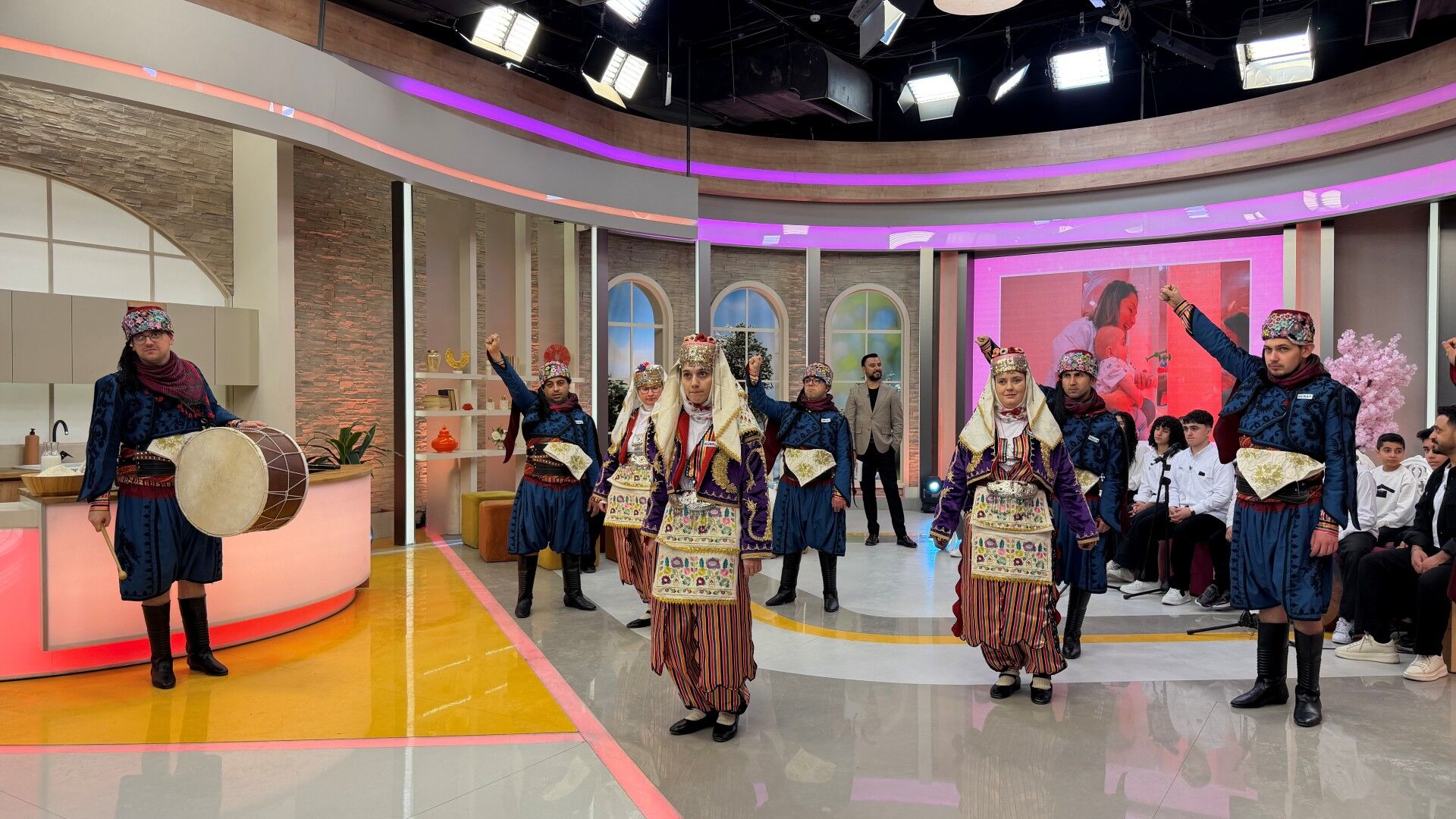 Tüm Türkiye, Gonca'nın Efeleri Ile Gurur Duydu (3)