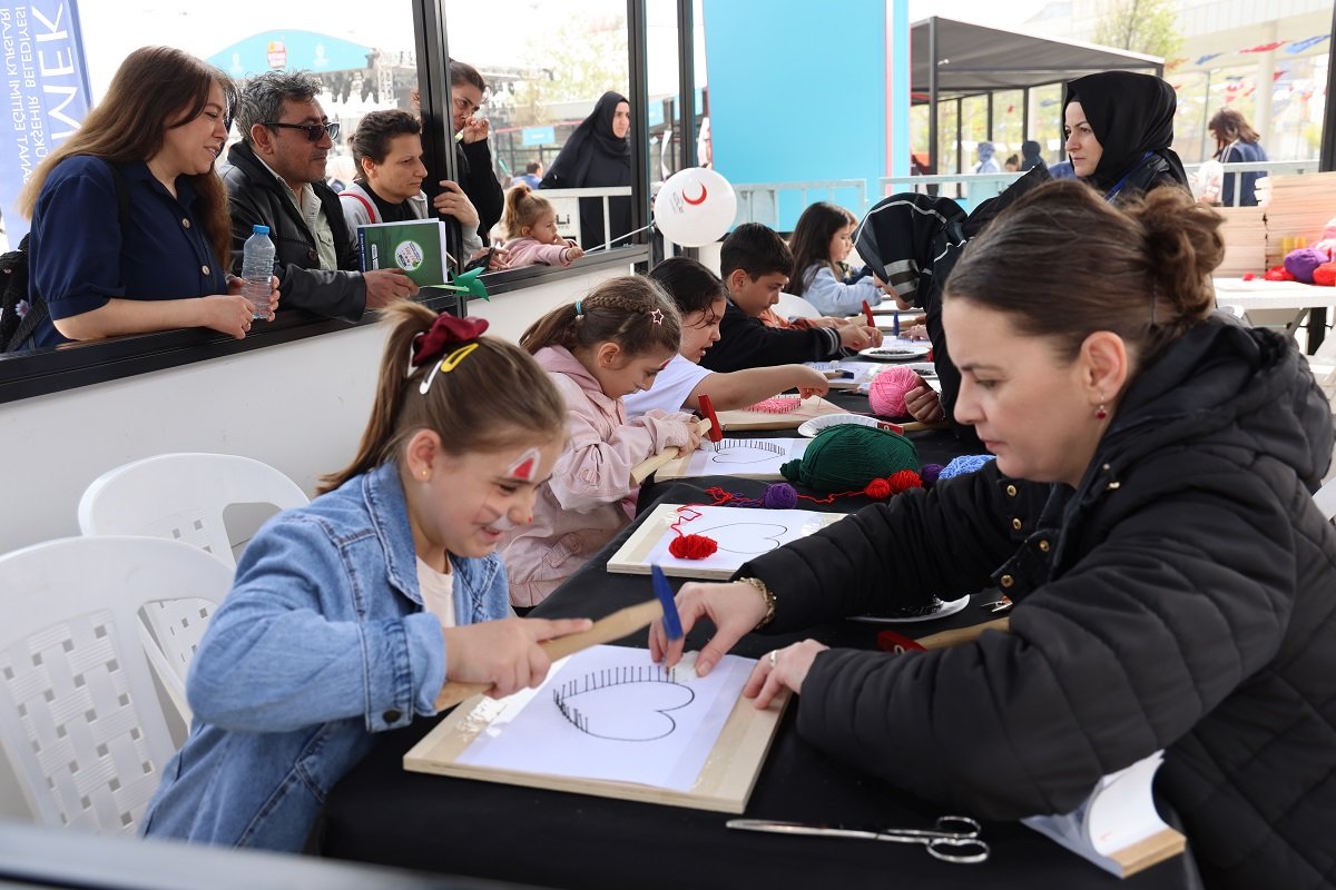 23 Nisan Coşkusu Çocuklarla Paylaşılacak (2)