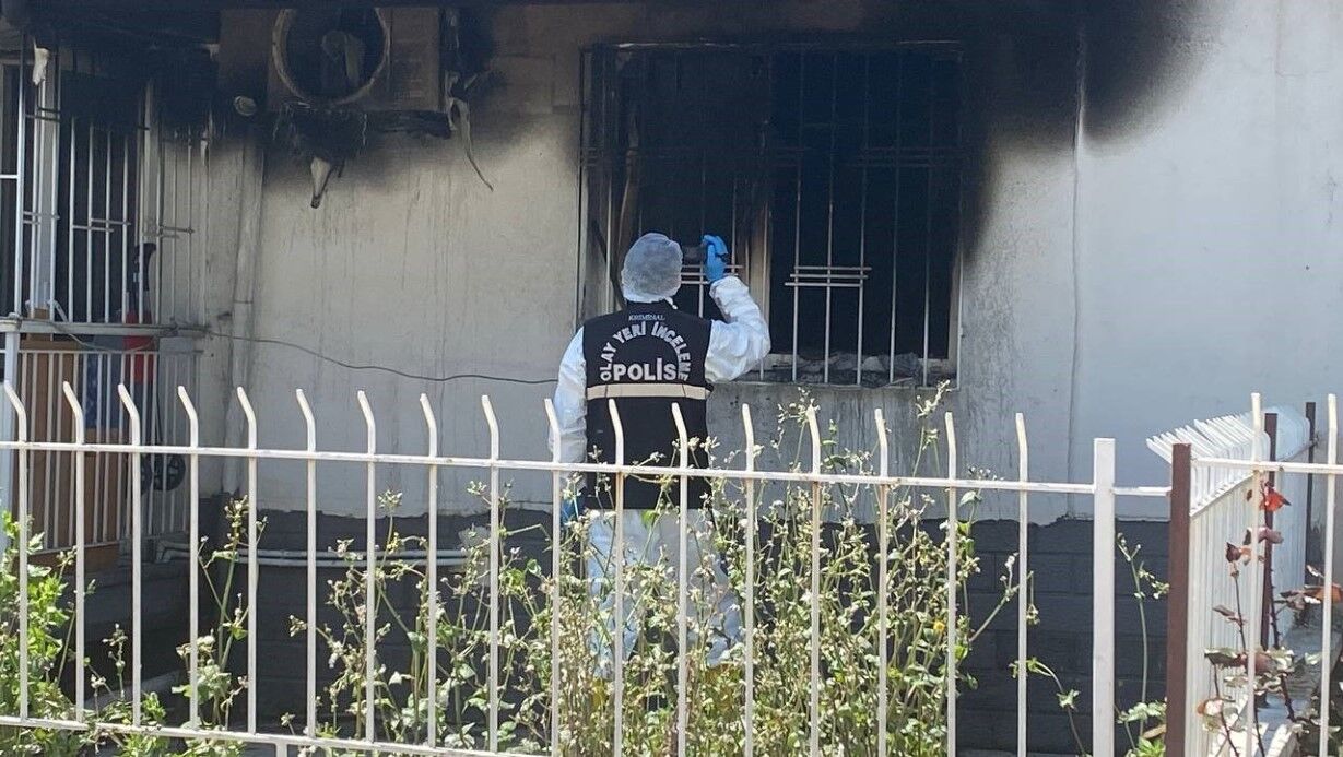 Aw682043 03 1775998938