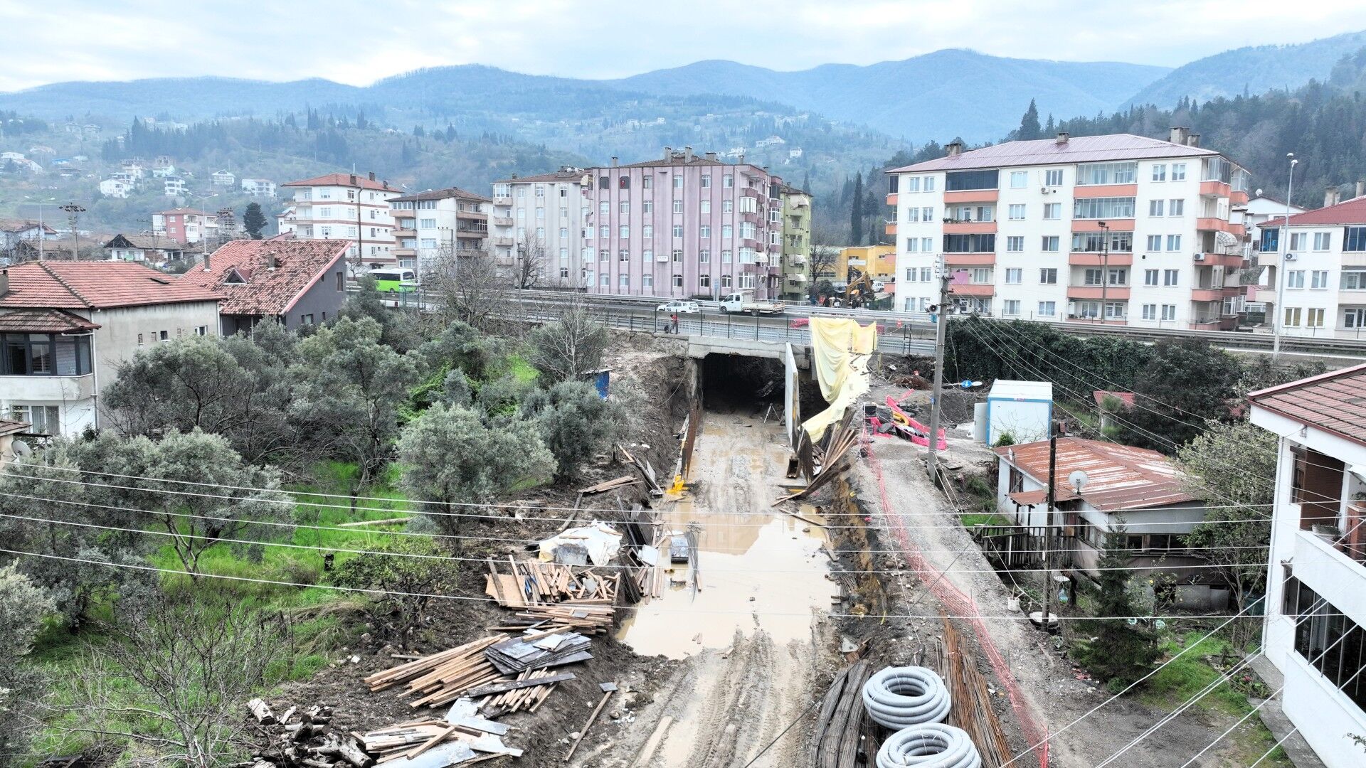 Gölcük Ulaşlı Alt Geçit Projesinde Dur Durak Yok (4)