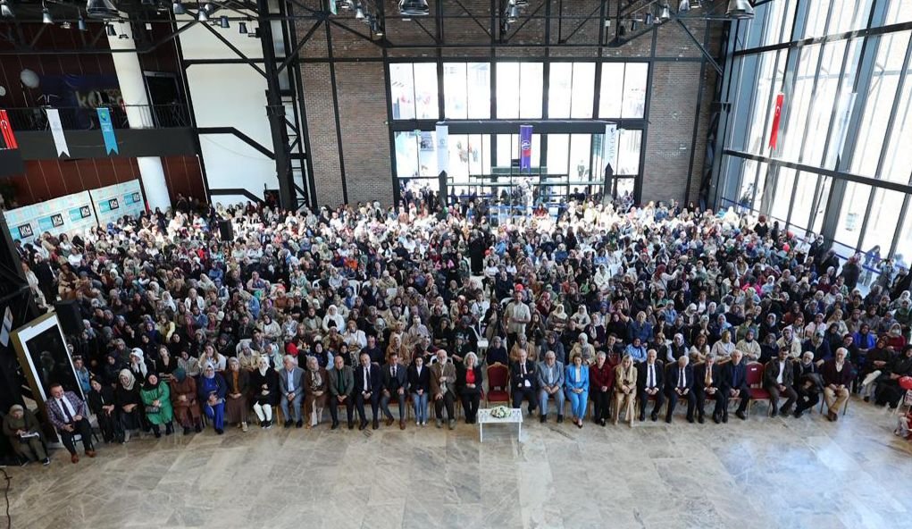 Ko Mek’ten İzmit’te Büyüleyen Yıl Sonu Sergisi (22)