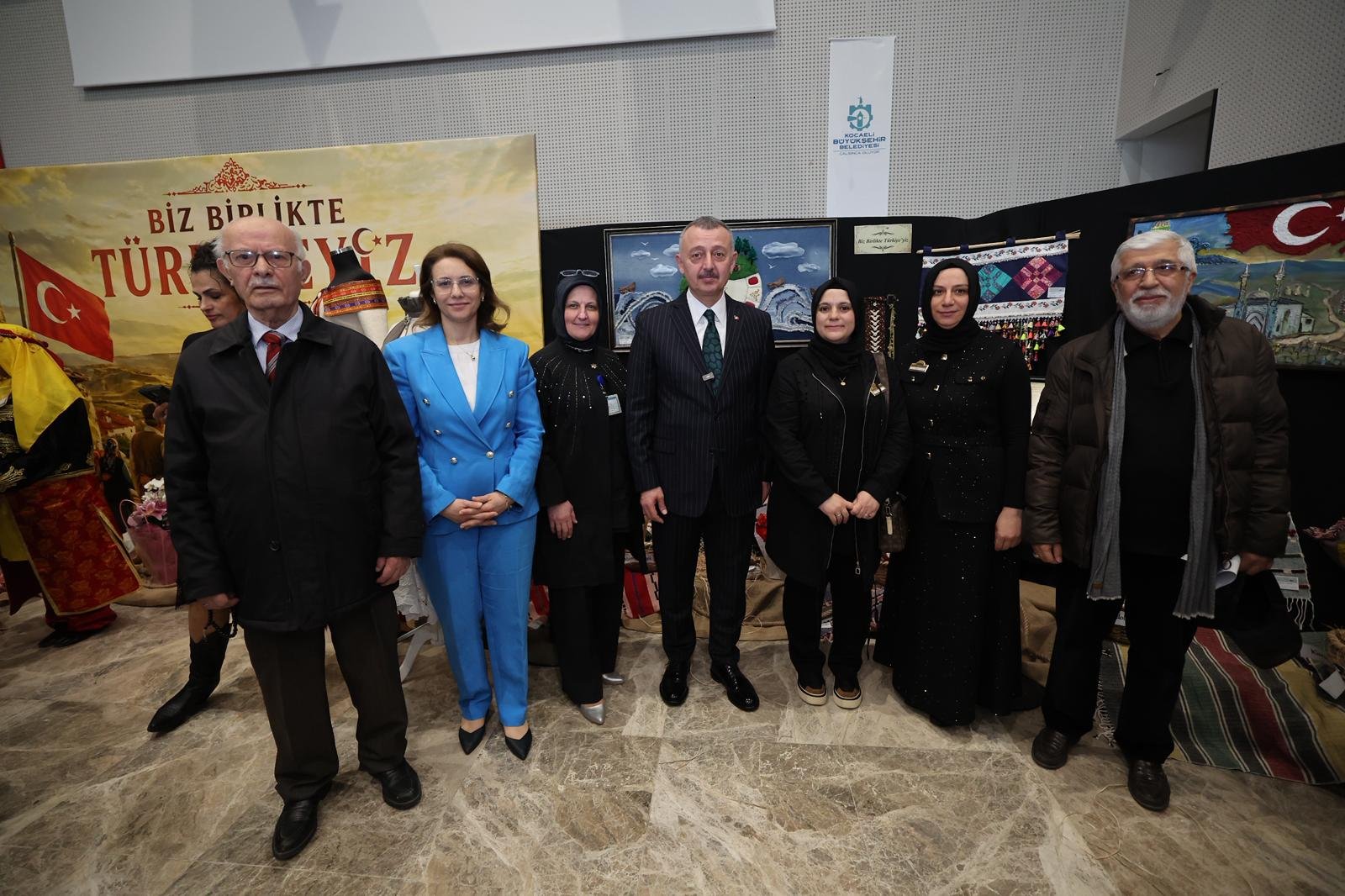 Ko Mek’ten İzmit’te Büyüleyen Yıl Sonu Sergisi (5)