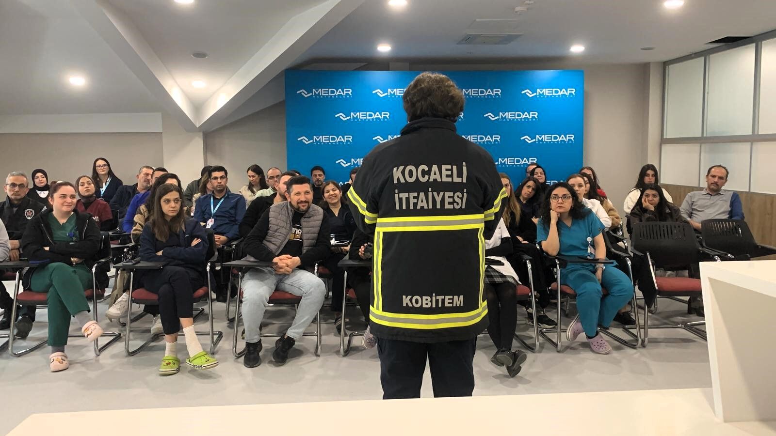 Kobi̇tem'in Yangın Eğitimi Ile Hastaneler Güvende (3)