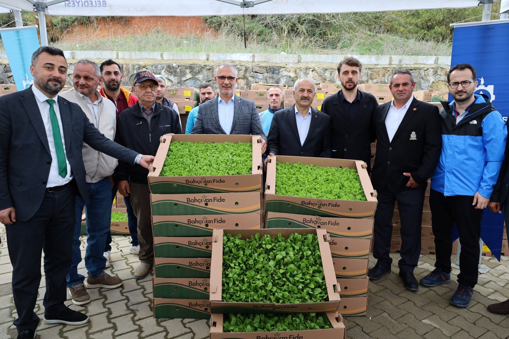 Kocaeli'de Çiftçilere Sebze Fidesi Desteği (4)