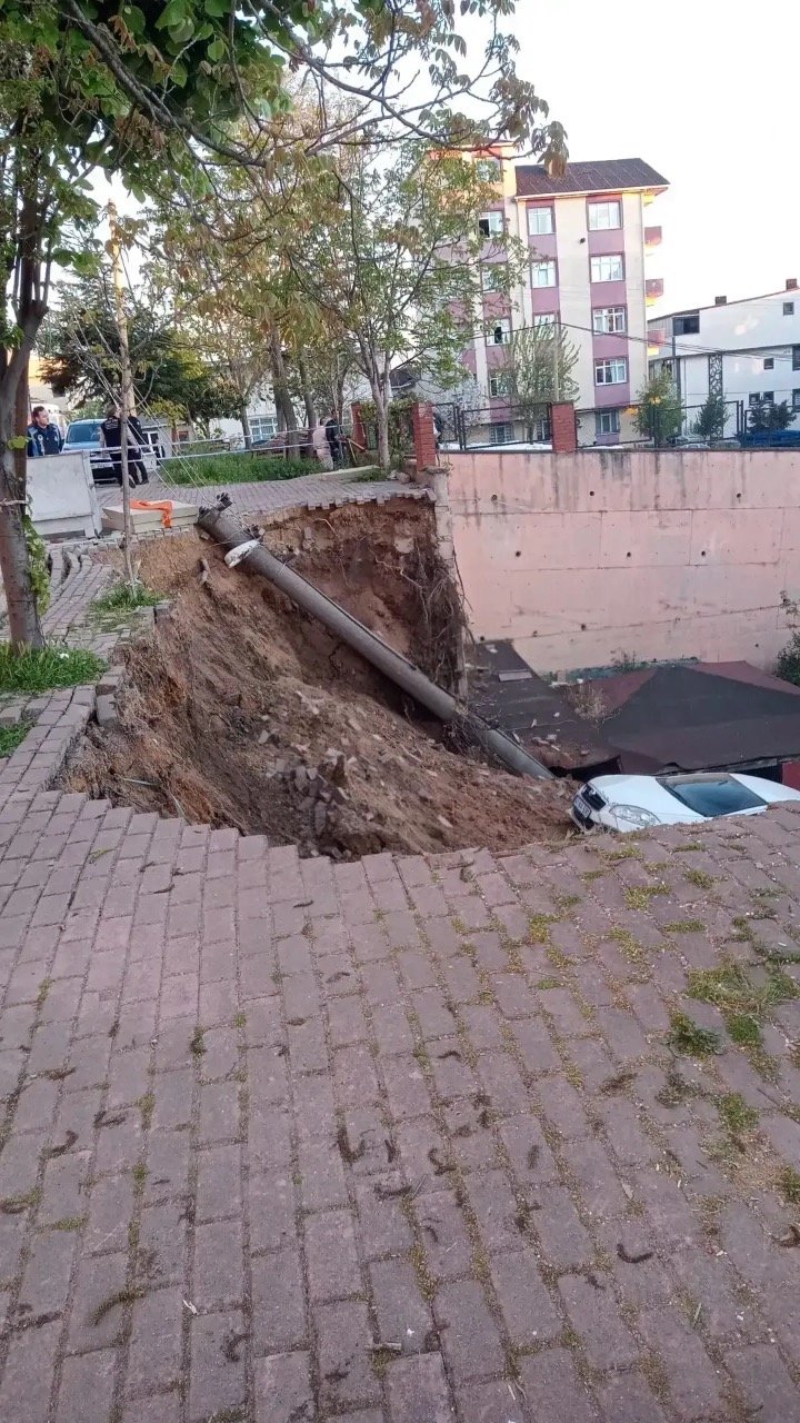 Kocaeligundemwhatsapp Image 2026 04 28 At 204509