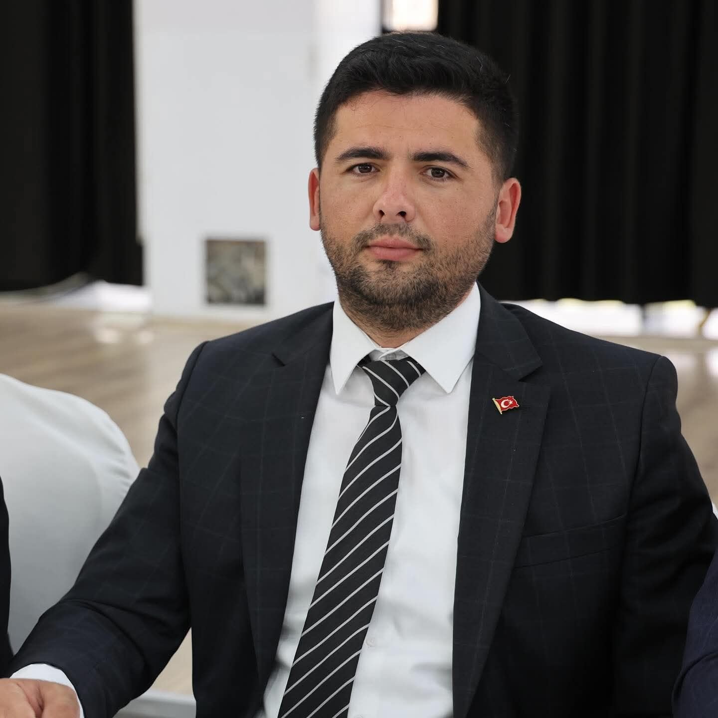 Milliyetci Hareket Partisi Kandira Ilce Baskani Gungor Godek Fahri Burusun Ihrac Edilmedigini Kendisinin Istifa Ettigini Acikladi