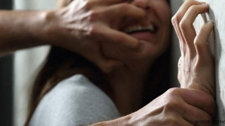 Servis Şoförü Kadın Çalışanı İstismar etti!