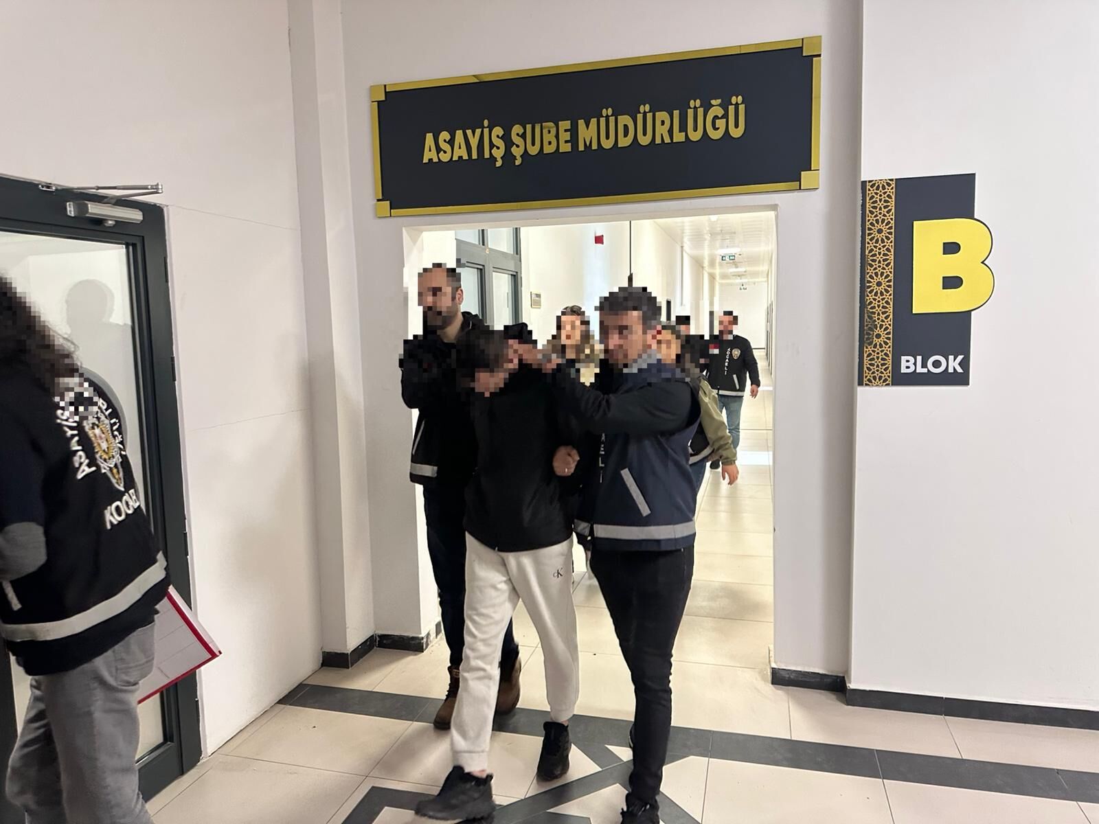 Whatsapp Image 2026 04 03 At Ös 11.03.19 (2)