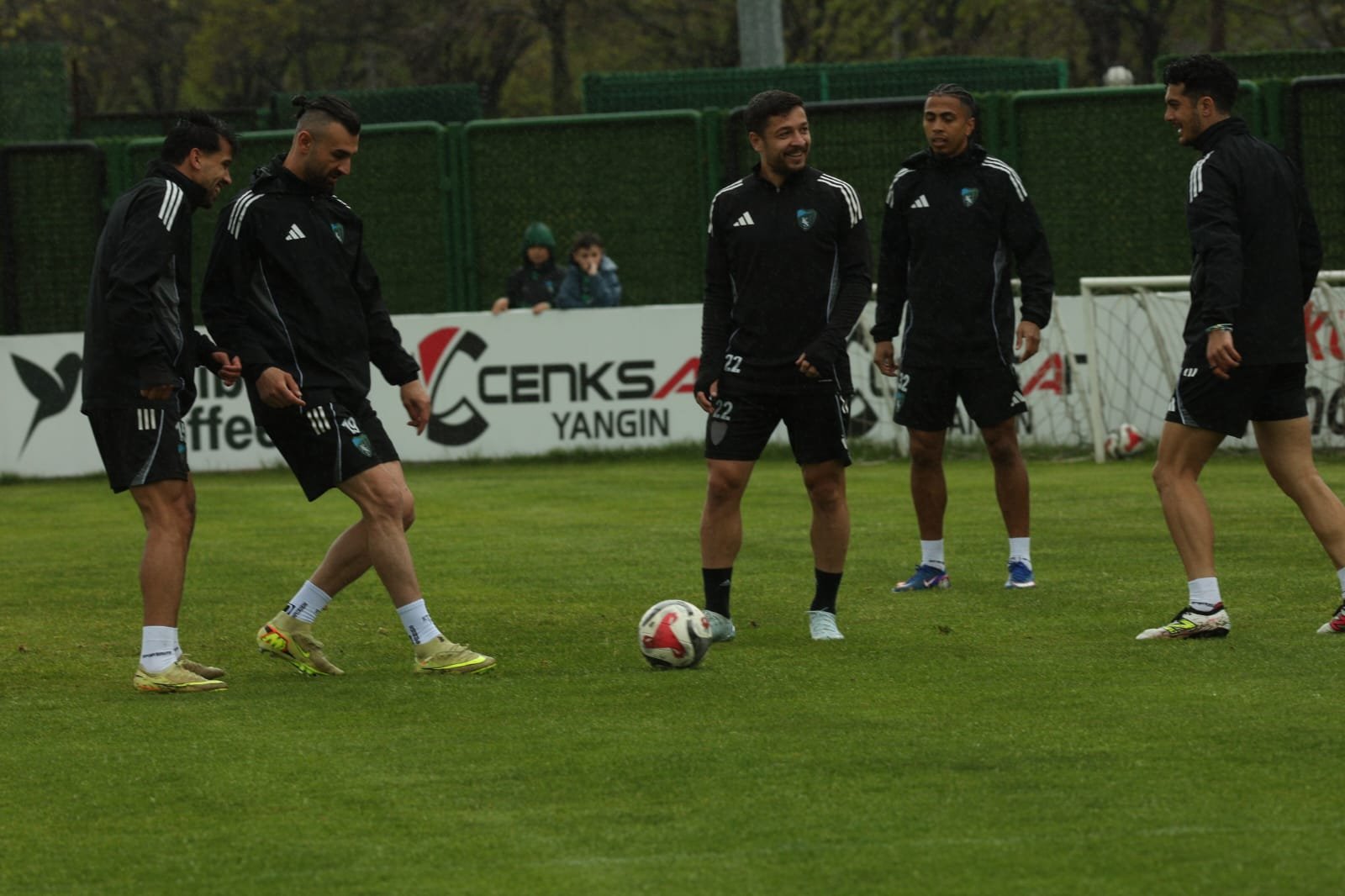 Whatsapp Image 2026 04 22 At 12.45.41