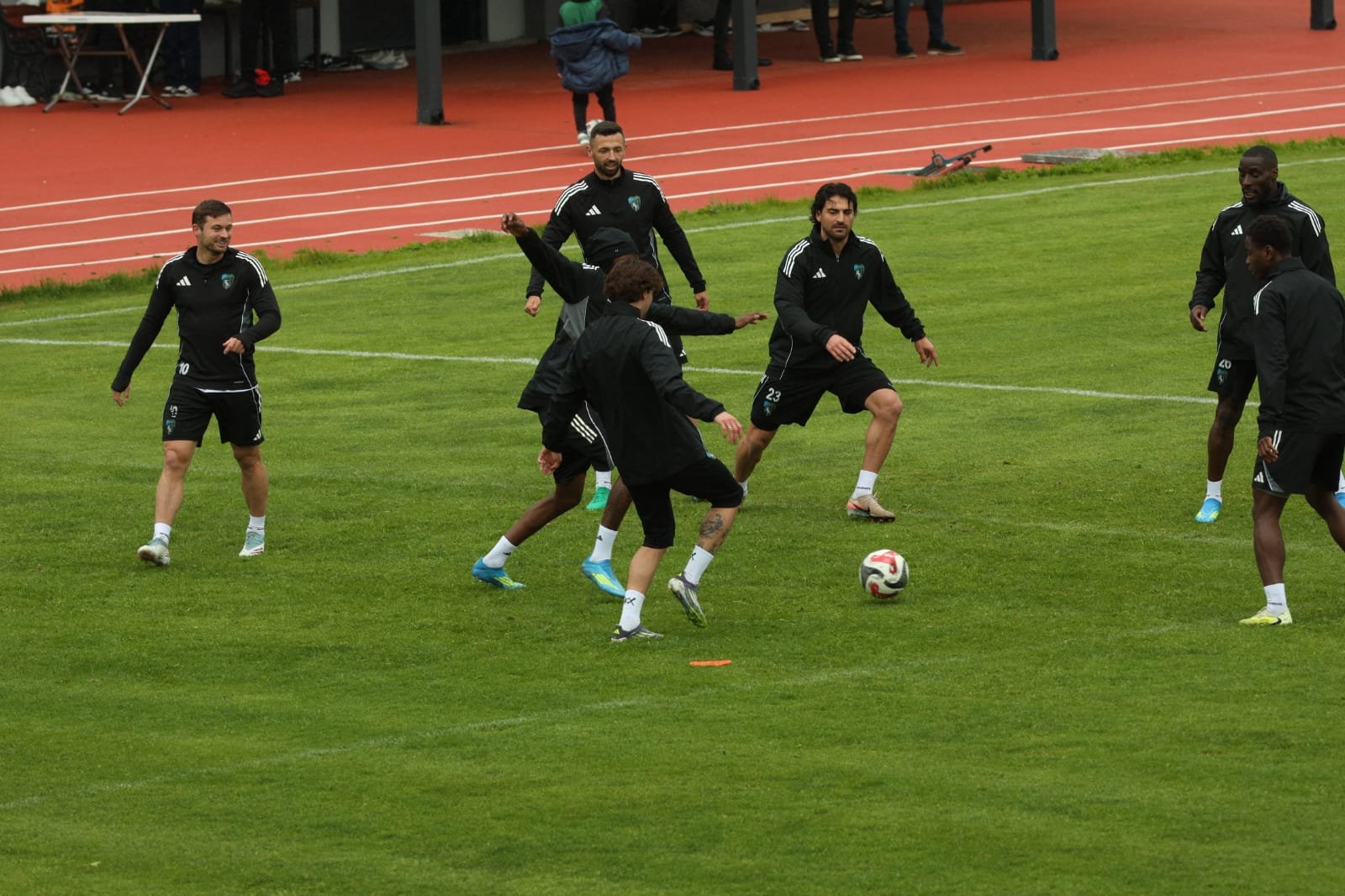 Whatsapp Image 2026 04 22 At 12.45.43 (4)