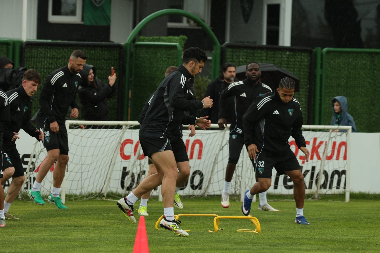 Whatsapp Image 2026 04 22 At 12.45.44